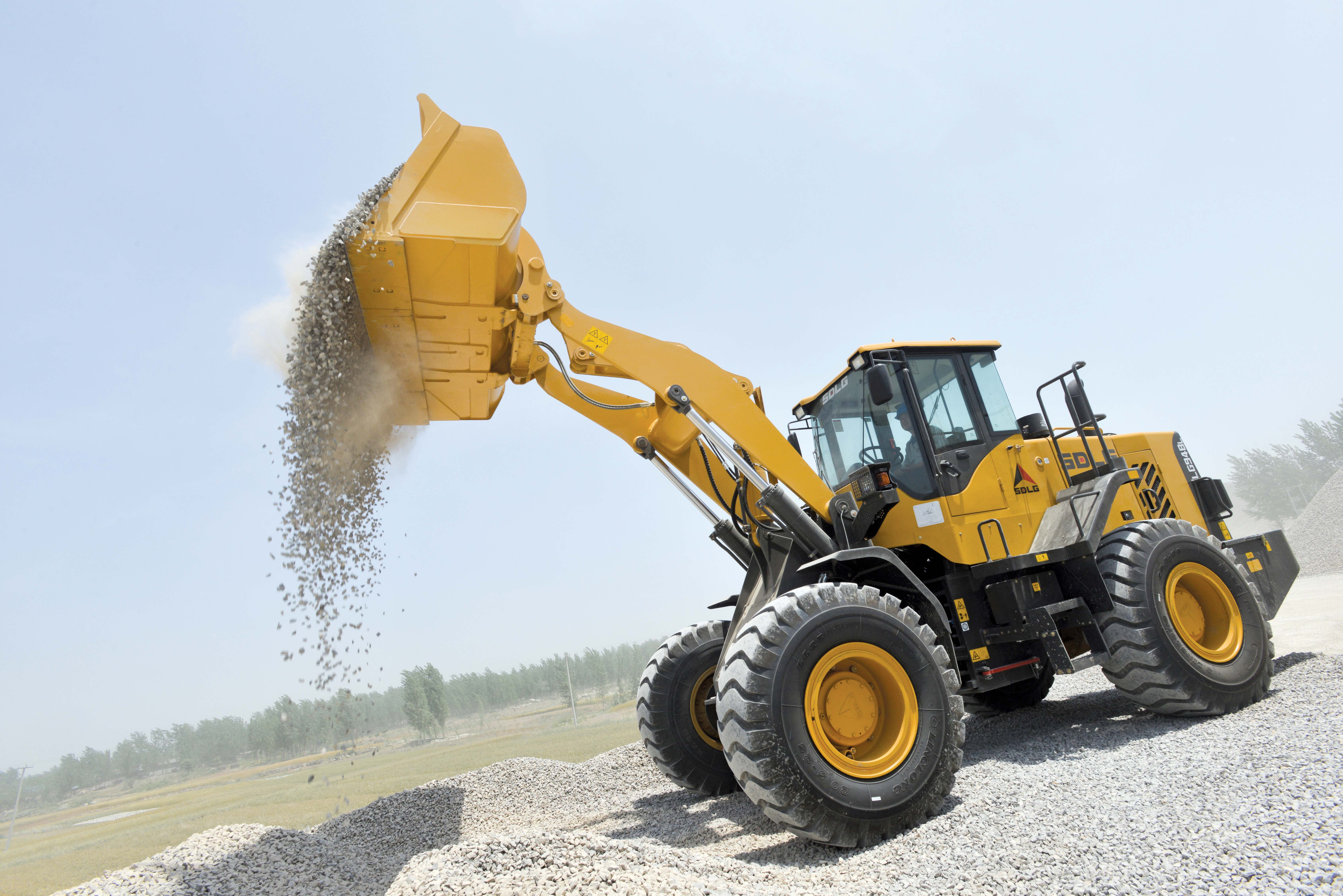 SDLG now has a special mid-range wheeled loader model developed for the North American market SDLG mid-range wheeled loader