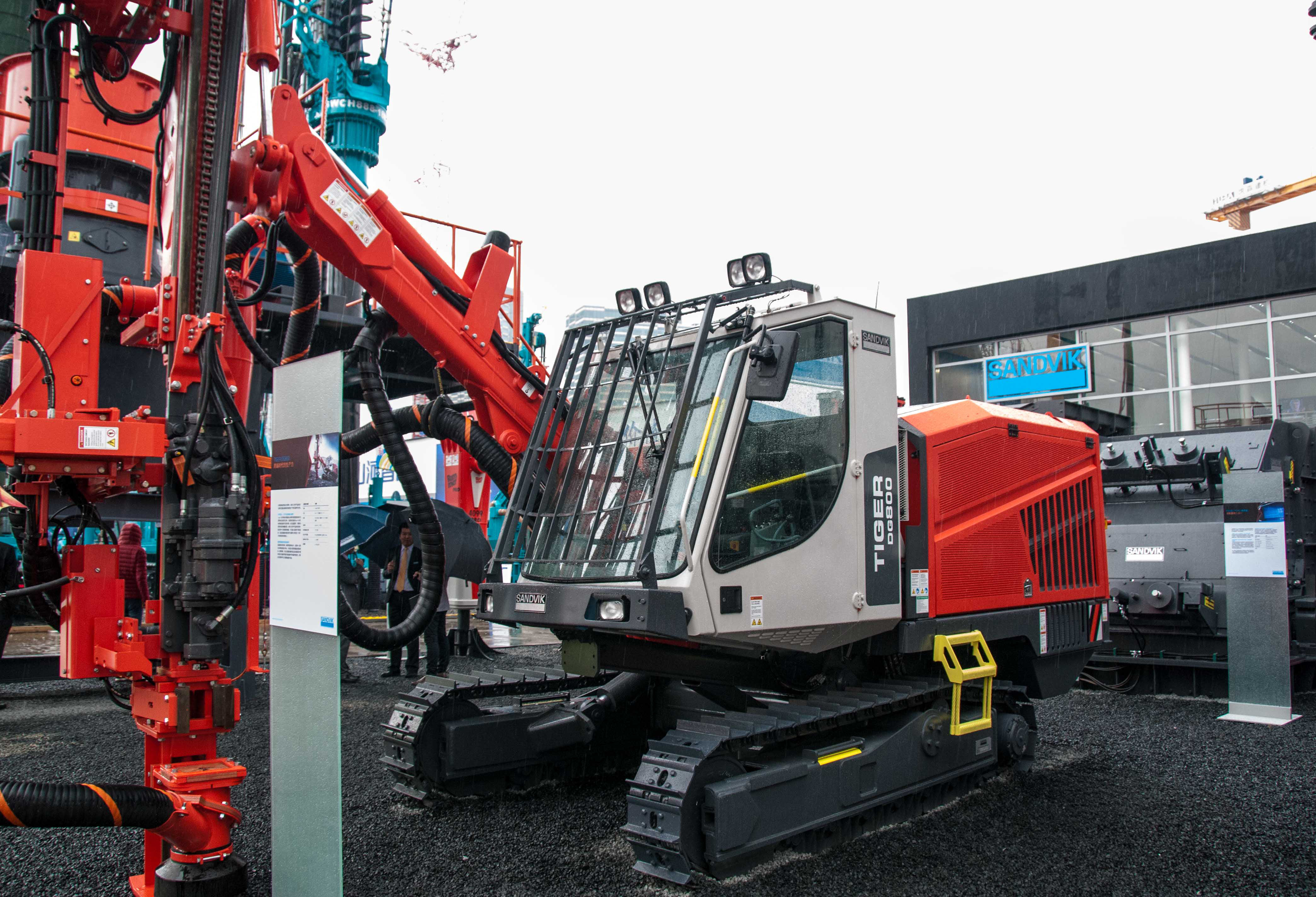 The new Sandvik Tiger drills give high penetration rates and are available with Tier 3 compliant engines Sandvik Tiger drilling machine