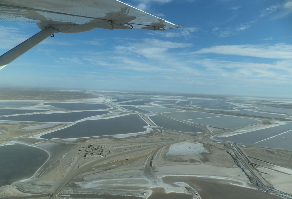 With an area of around 33,000 ha, the Exportadora de Sal salt field is the world’s biggest. The salt crust has an unconfined compressive strength between 2 and 25 MPa Exportadora de Sal salt field