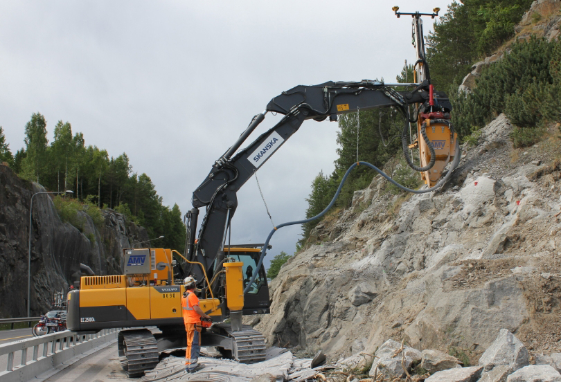 Modified Volvo CE equipment is being used on this project Volvo CE hydraulic drilling rig