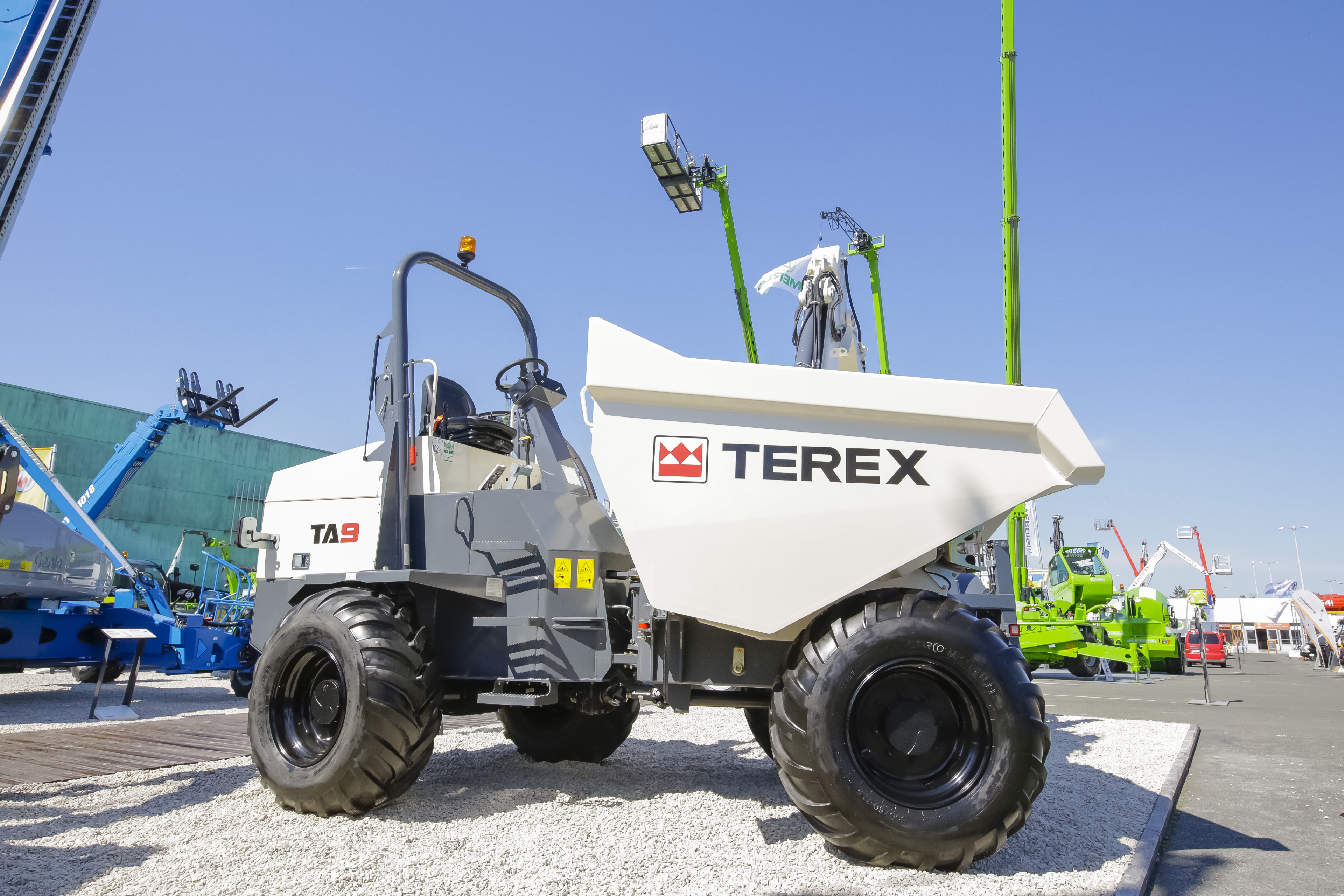 Terex Construction’s TA9 site dumper. It will feature JCB EcoMAX Stage IIIB/Tier 4 Final-compliant engines Construction’s TA9 site dumper