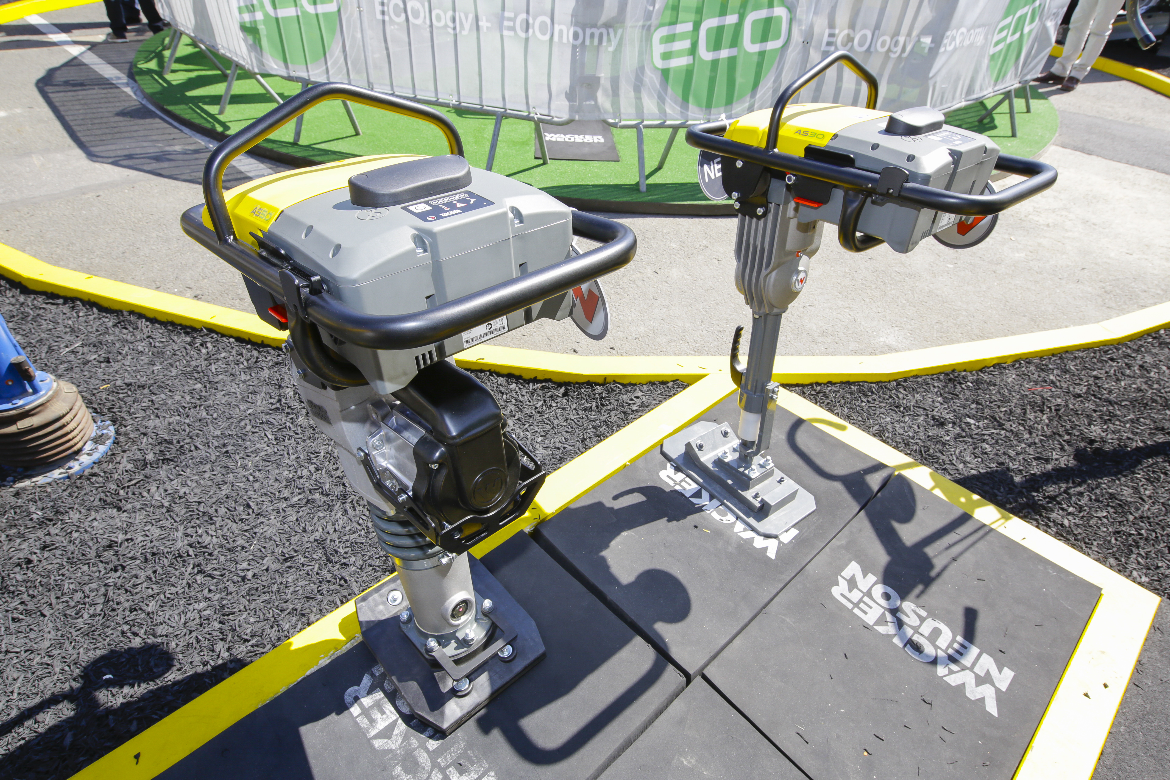 The AS 30 and AS 50 battery-operated rammers Wacker Neuson AS 30 and AS 50 rammers