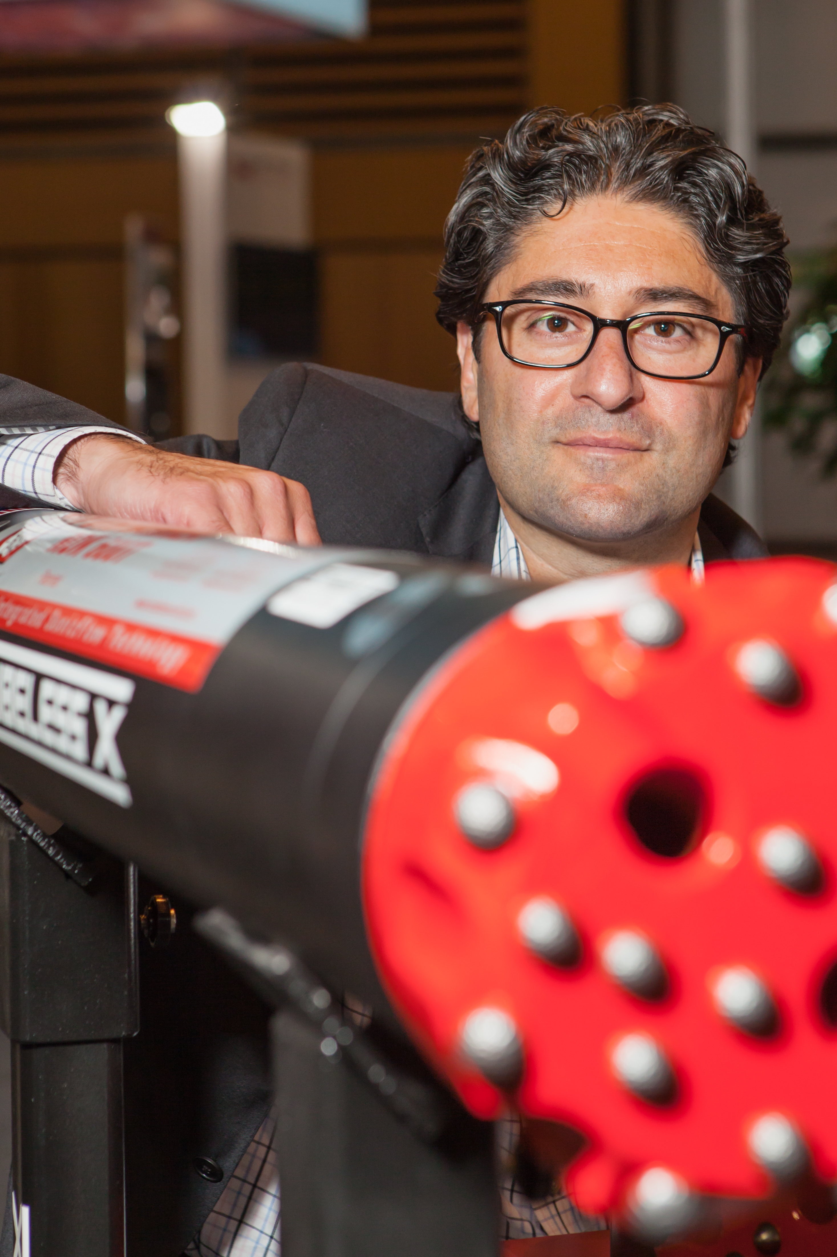 Pejman Eghdami with Rockmore International’s new ROK 600T hammer Pejman Eghdami with Rockmore ROK 600T hammer