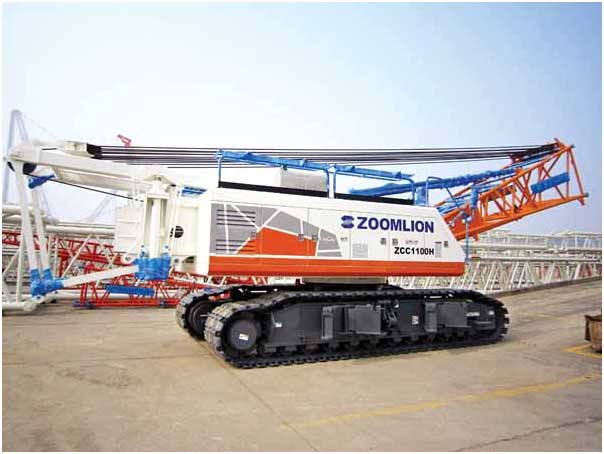 Zoomlion's star crawler crane, the ZCC1100H, has been well received by customers in Singapore Zoomlion's ZCC1100H crawler crane