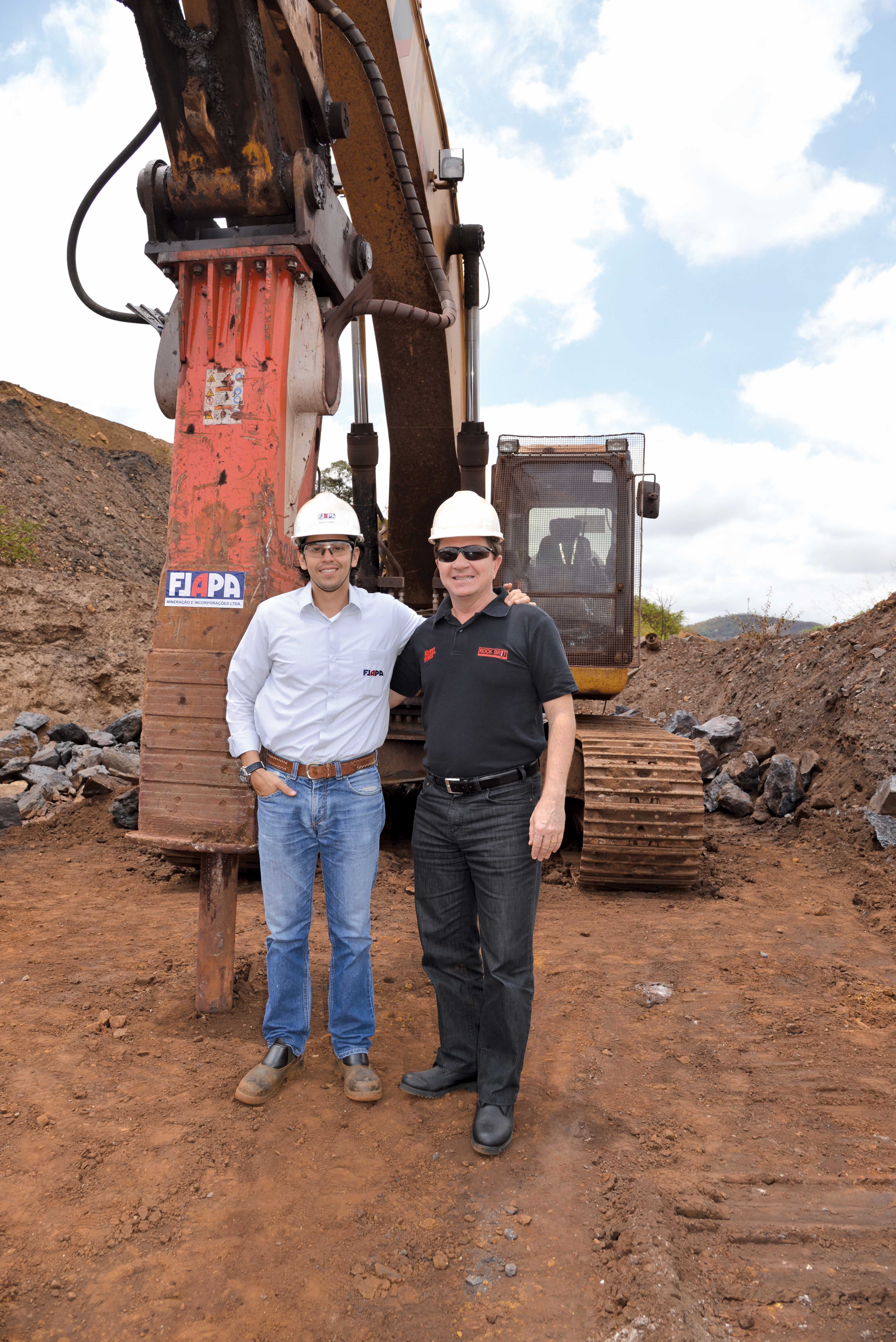 A Brazilian extraction operation is benefiting from a Rammer hammer for secondary breaking Rammer hammer, Brazil