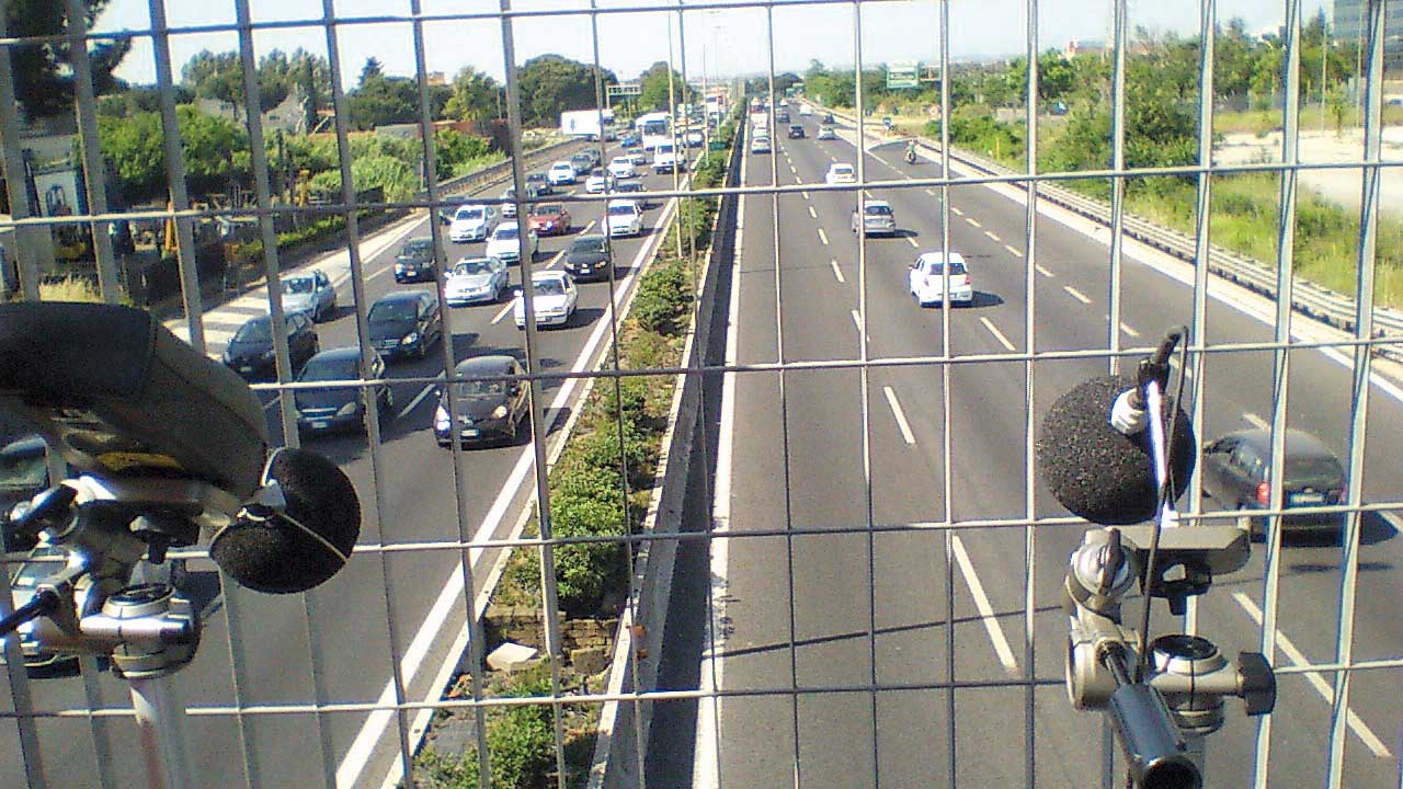 Monitoring traffic disturbance is crucial for environmental impact evaluation Monitoring traffic disturbance