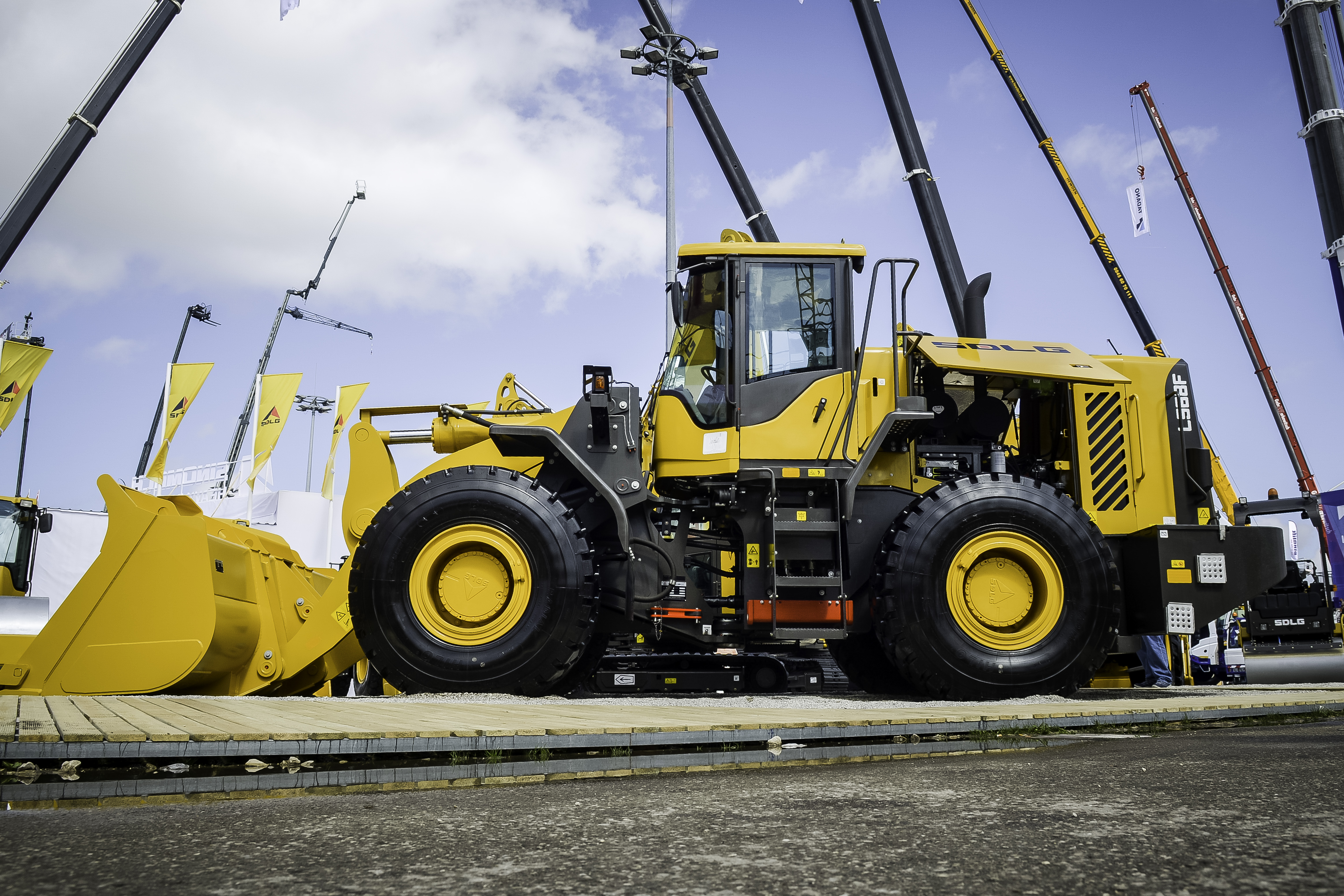 SDLG’s new L968F wheeled loader bauma 2016 Daily News SDLG’s L968F wheeled loader