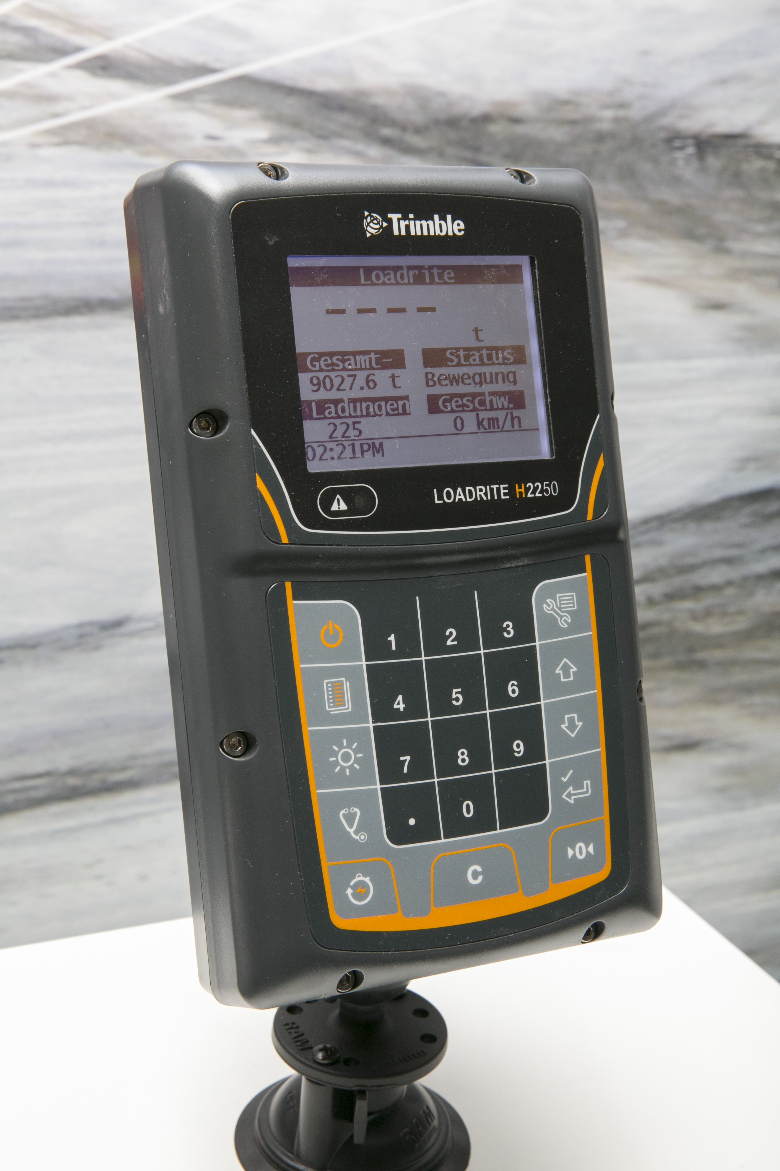 Trimble’s Haul Truck Monitor for the aggregates extraction and process industry Trimble’s Haul Truck Monitor