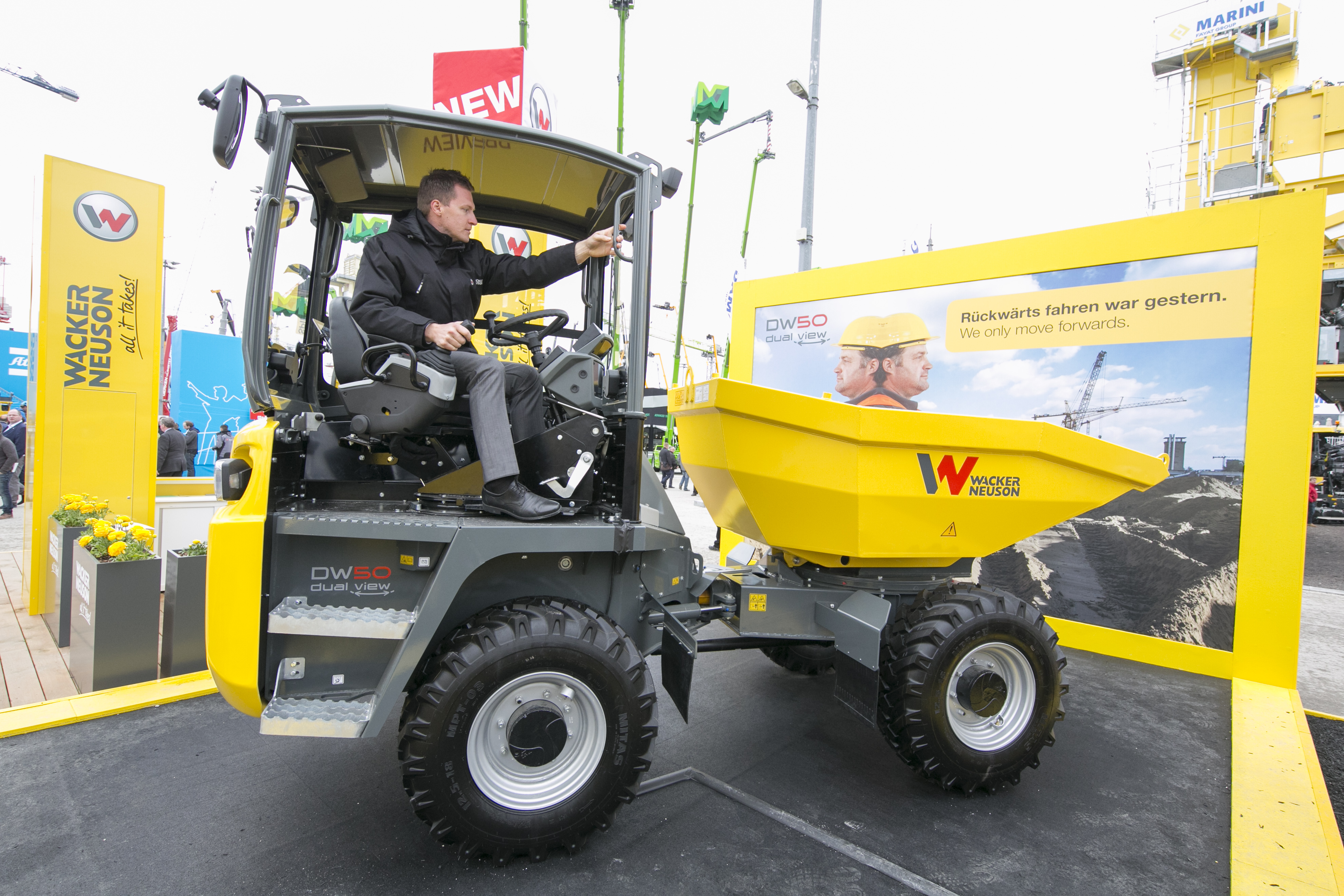 A dumper with a difference: Wacker Neuson’s DW50 bauma 2016 Daily News Wacker Neuson DW50
