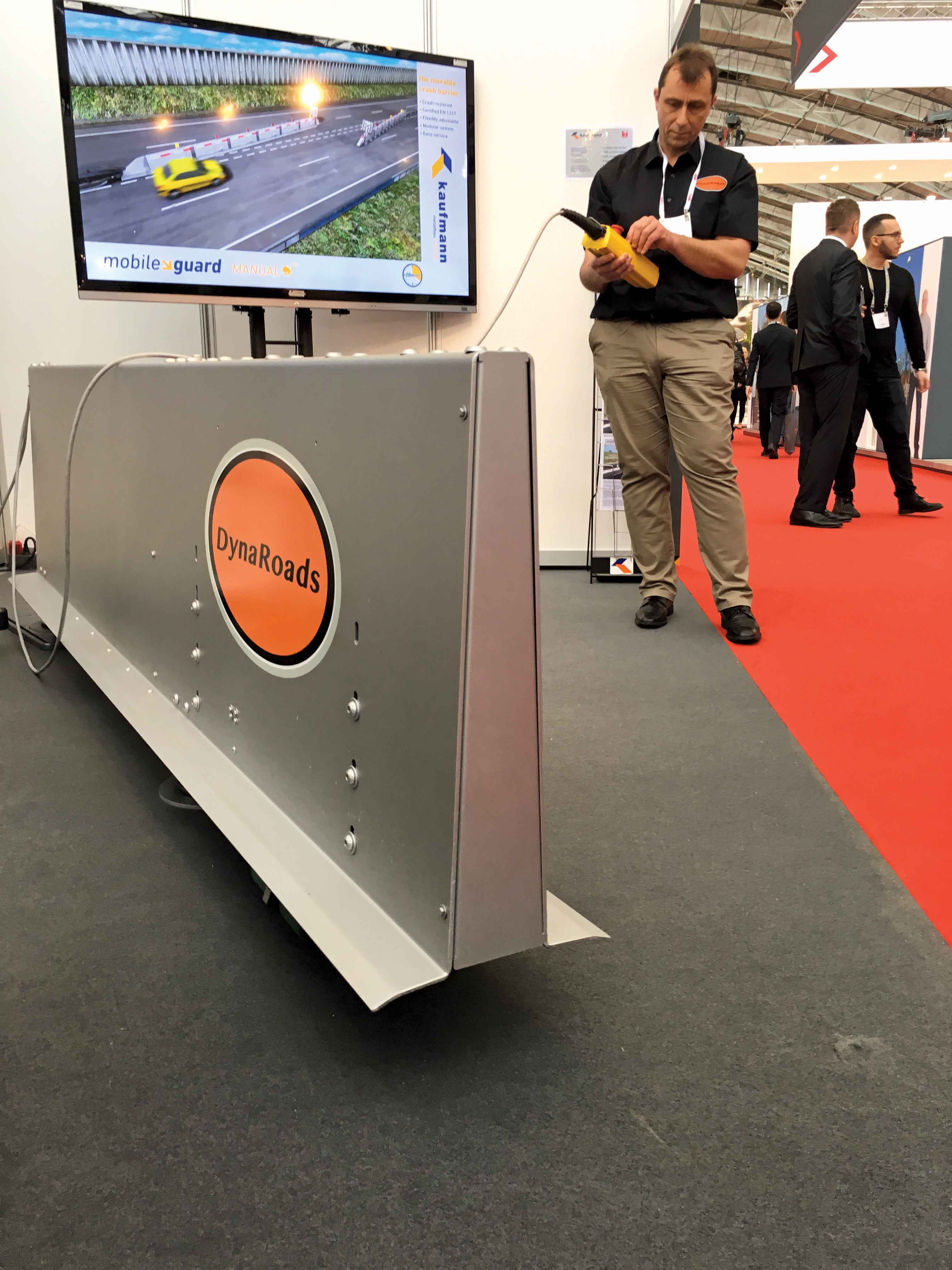 Barriers on the move with Dynawall Dynawall barriers