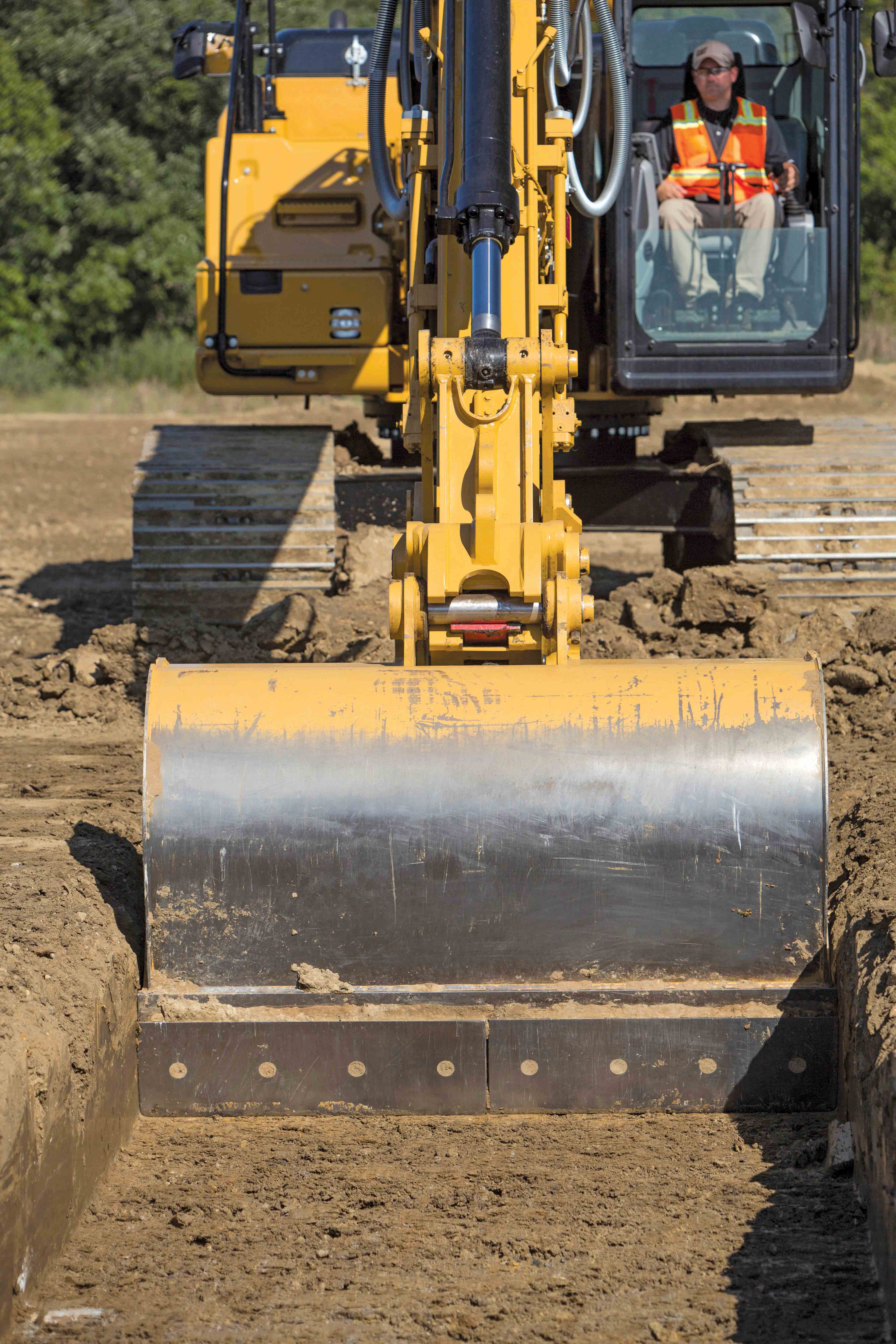 Technology is allowing contractors to carry out jobs more quickly and more efficiently Machine Control Technology fast cutting