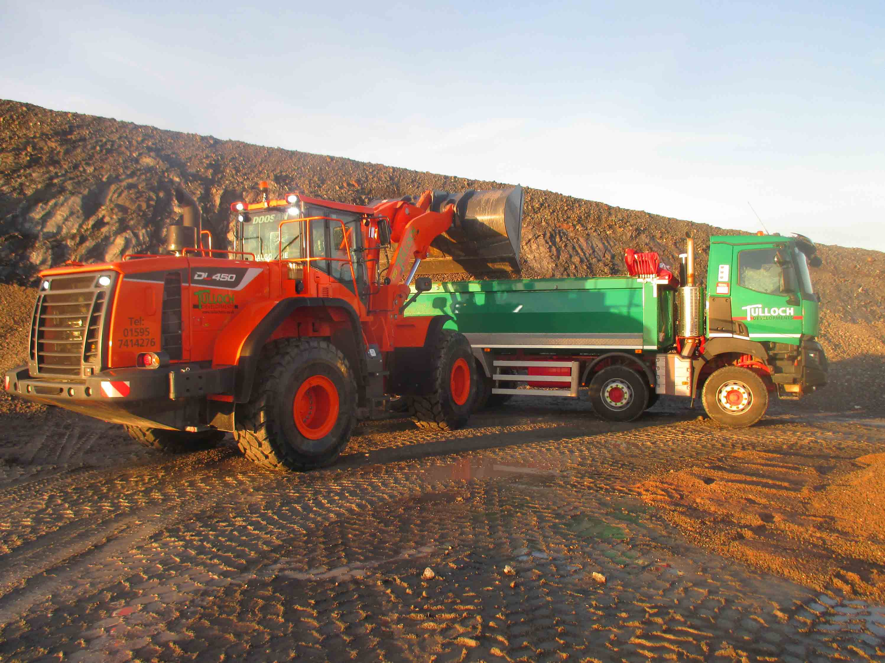 A workout in the Shetlands for Doosan’s DL450-5 Doosan DL450-5