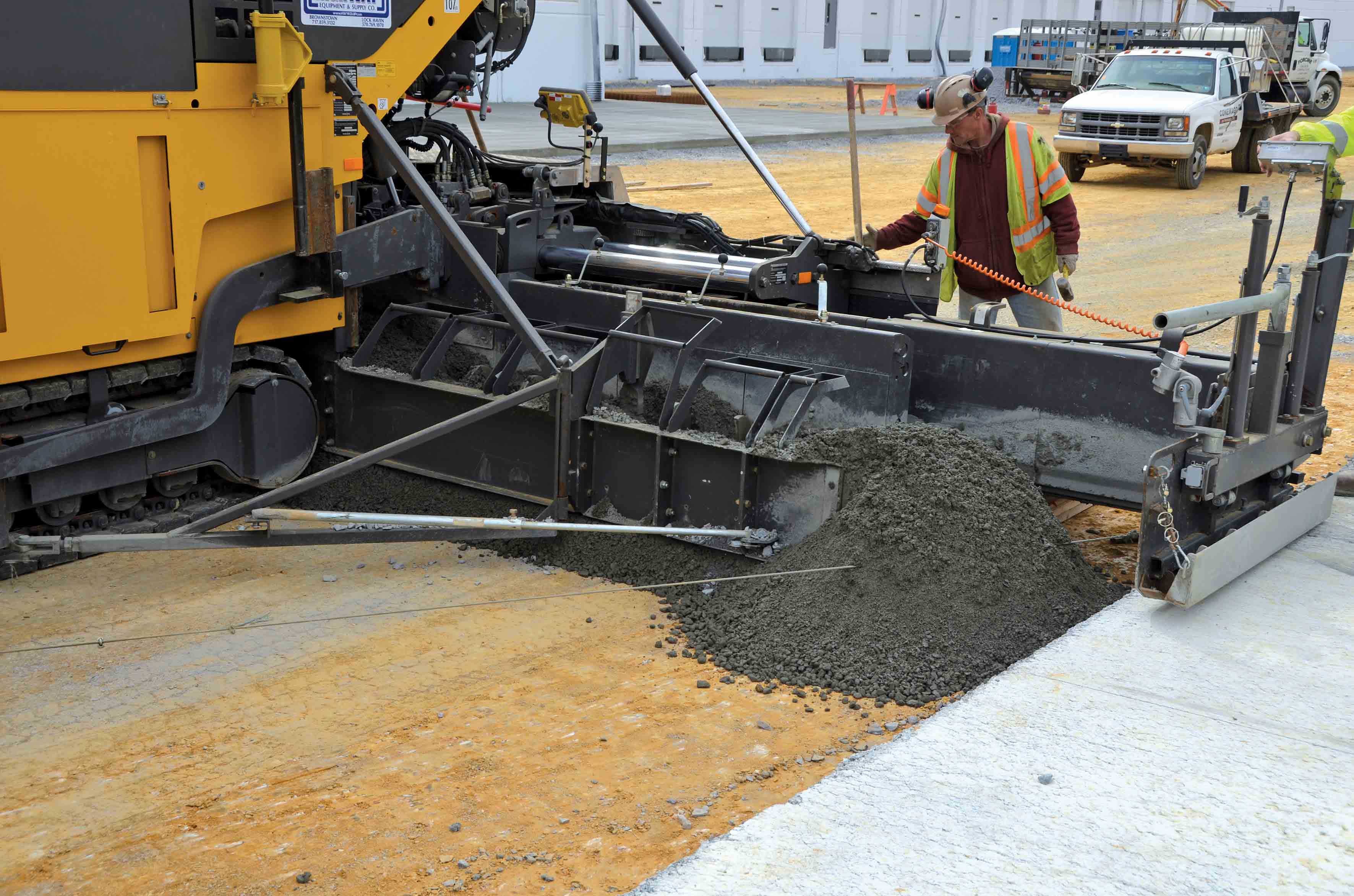 Volvo CE has supplied tamper bar-type pavers to the US for use in RCC paving Volvo CE bar-type pavers