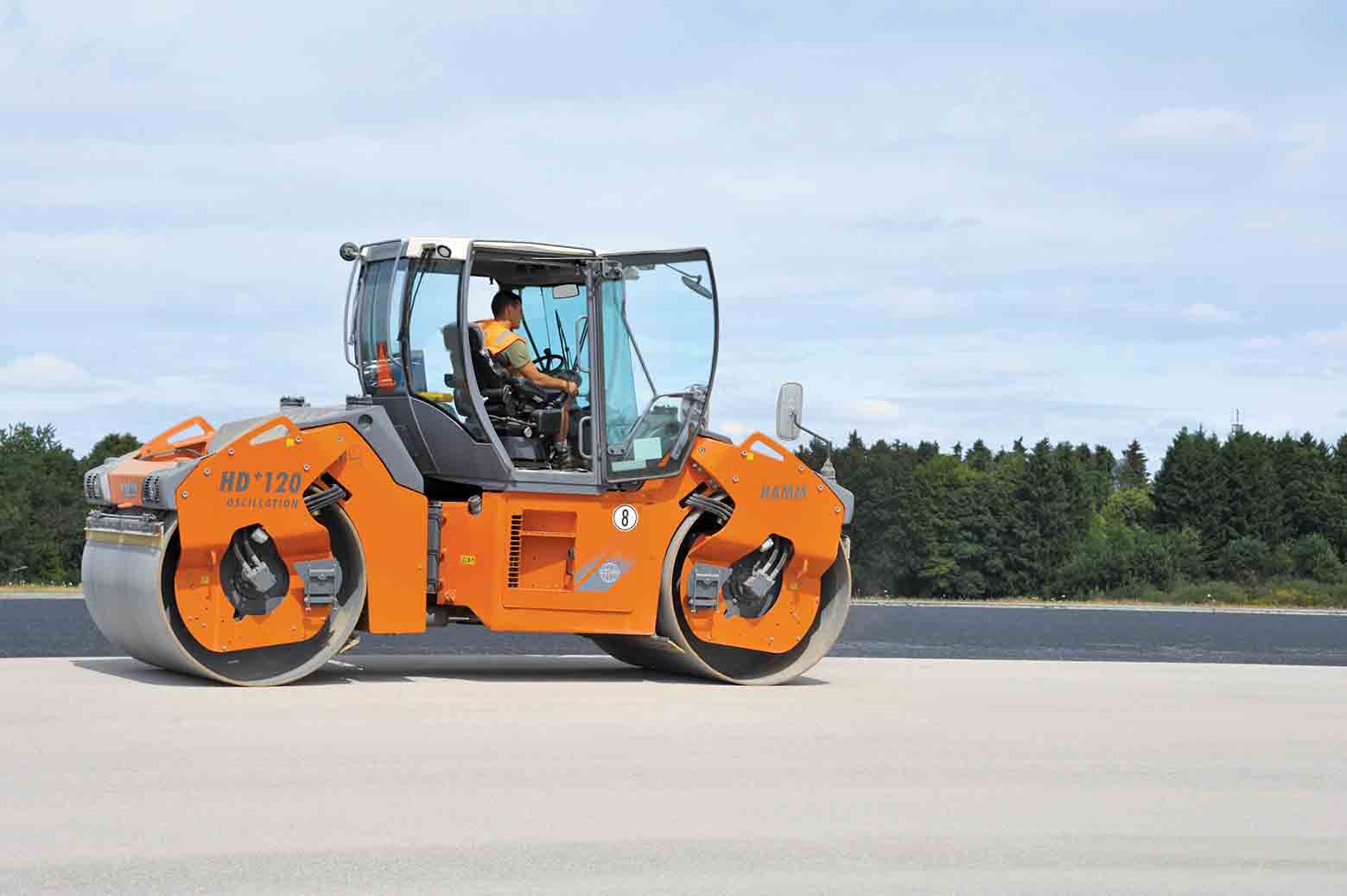 Compaction was achieved using Hamm equipment Hamm compaction equipment