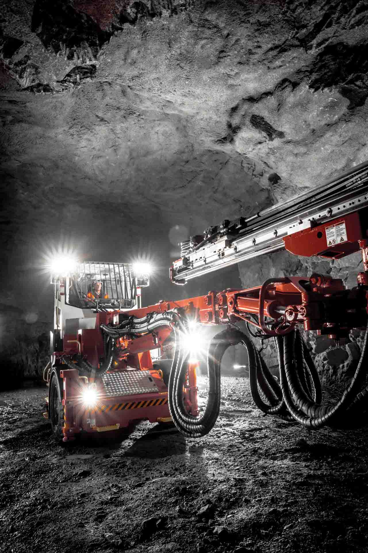 The new Sandvik DT912D and DT922i rigs feature sophisticated drilling technology Sandvik DT912D rigs