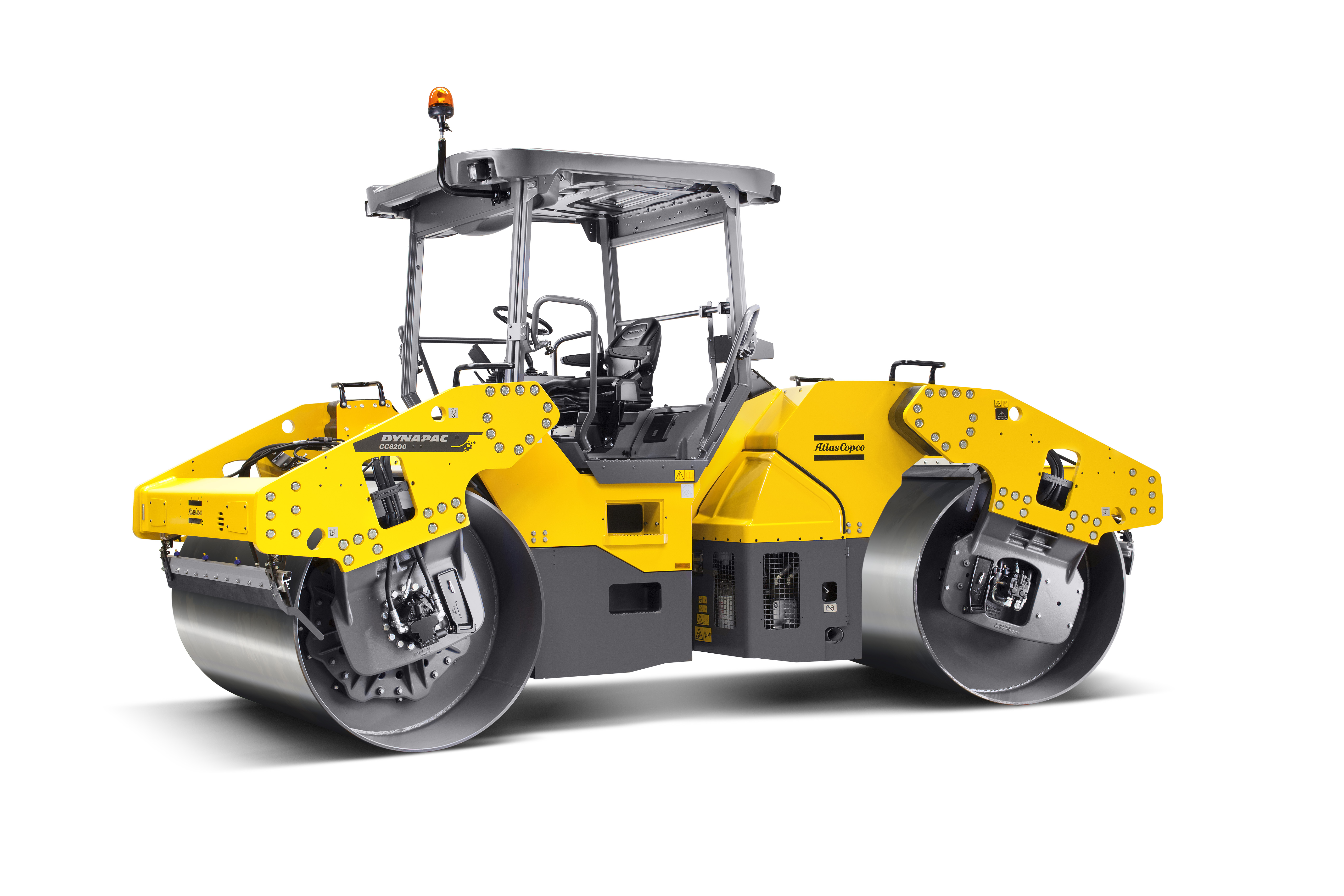 The sophisticated FleetLink system is now fitted to all new Atlas Copco road machines Dynapac - sophisticated FleetLink system