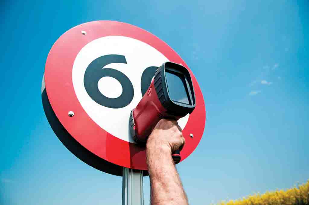 Delta has a grip on reflectometer technology Delta reflectometer technology