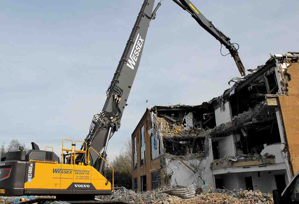 Sky's the limit for Volvo's EC480E High Reach Volvo's EC480E high reach demolition machine