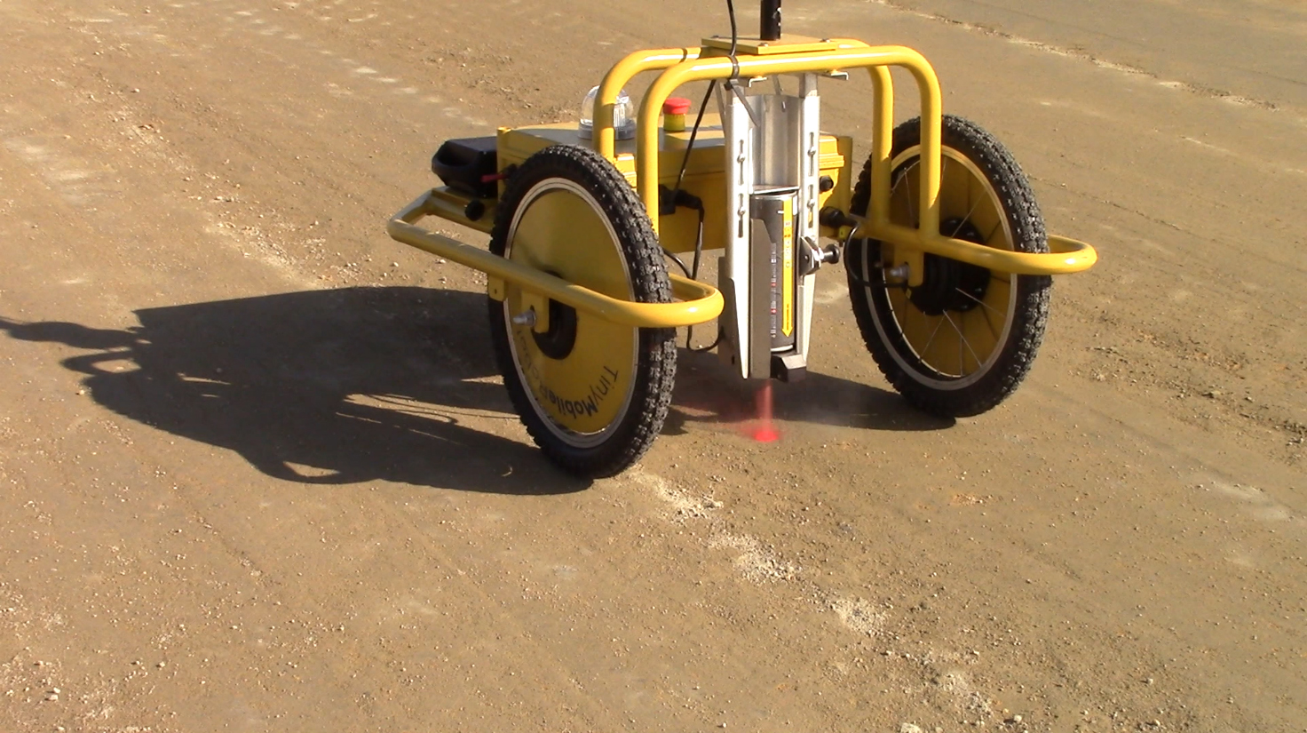 Larsen’s Land Surveying Service uses the robot to pre-mark cutting lines. robot to pre-mark cutting lines