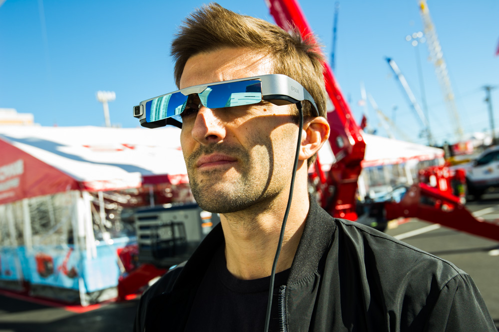 Safer drone flights with Epson’s Moverio smart glasses Epson’s Moverio smart glasses
