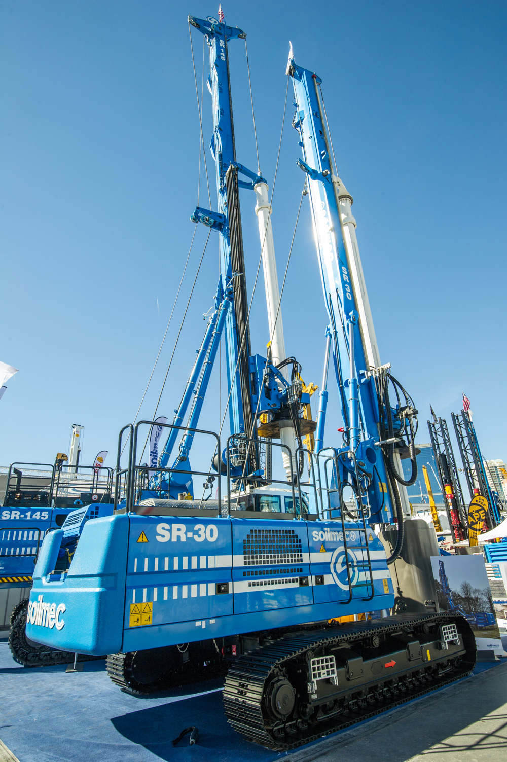 SR-30 EVO can be used for Kelly or CFA piling Soilmec SR-30 piling rig