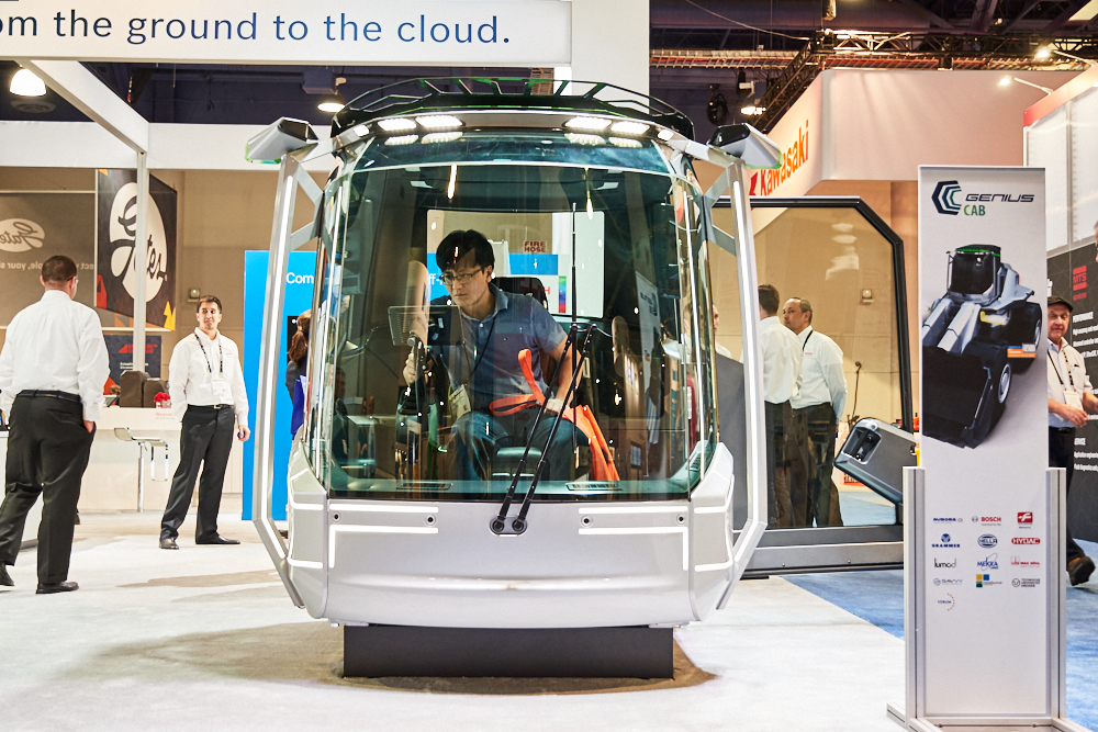 Genius Cab highlights connected components Bosch Genius Cab