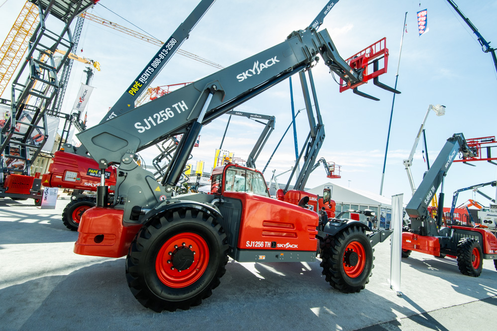 The Skyjack SJ1256 can lift 12,000 pounds skyjack SJ1256