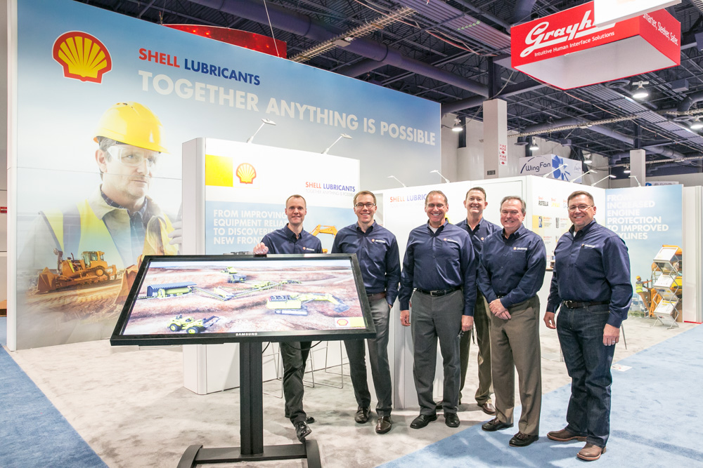 Shell’s Dan Arcy lead the development of new heavy duty engine oil categories Conexpo 2017 Shell’s Team