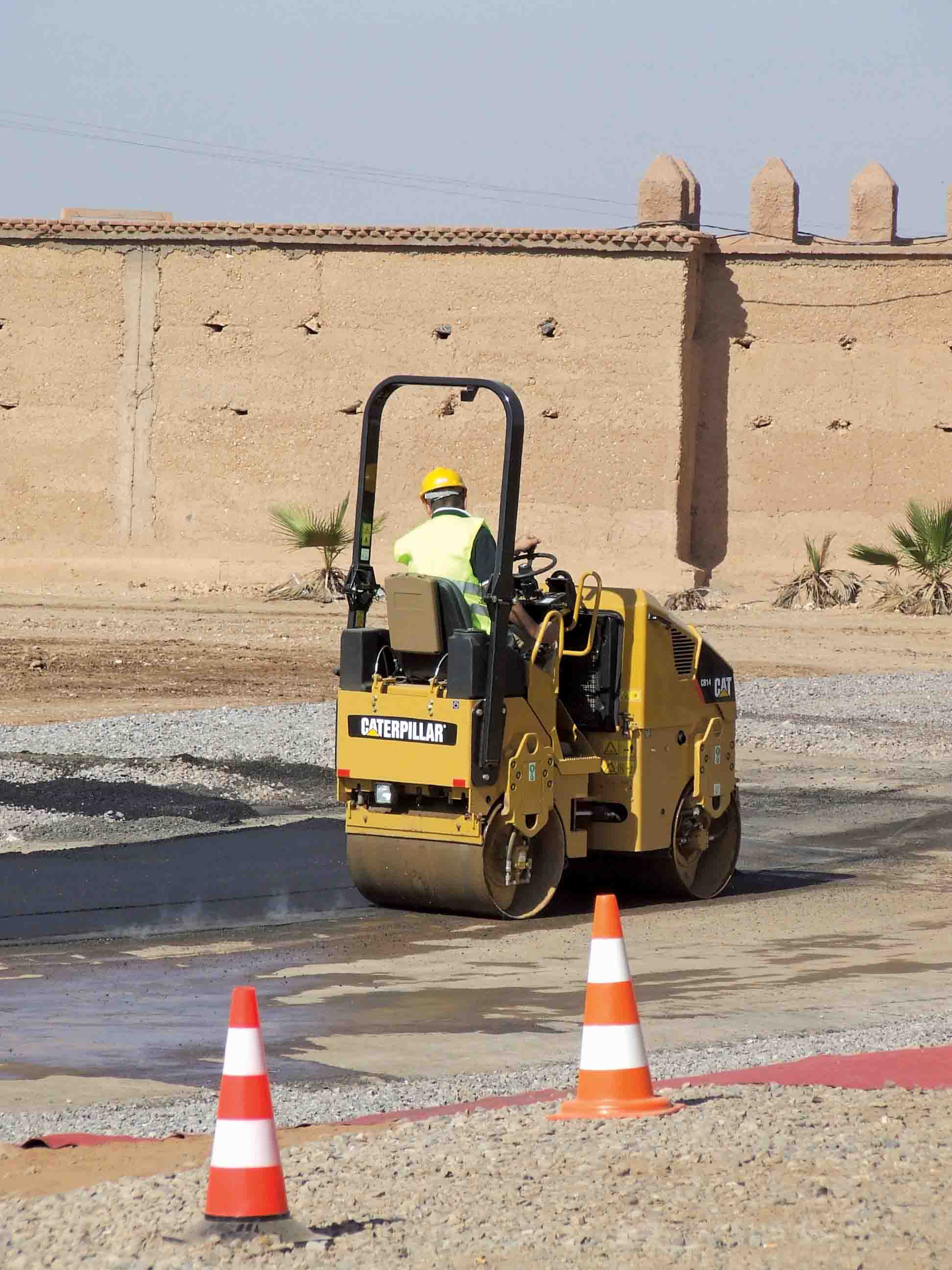 Effective compaction can help ensure that mat quality is optimised Caterpillar compaction machine