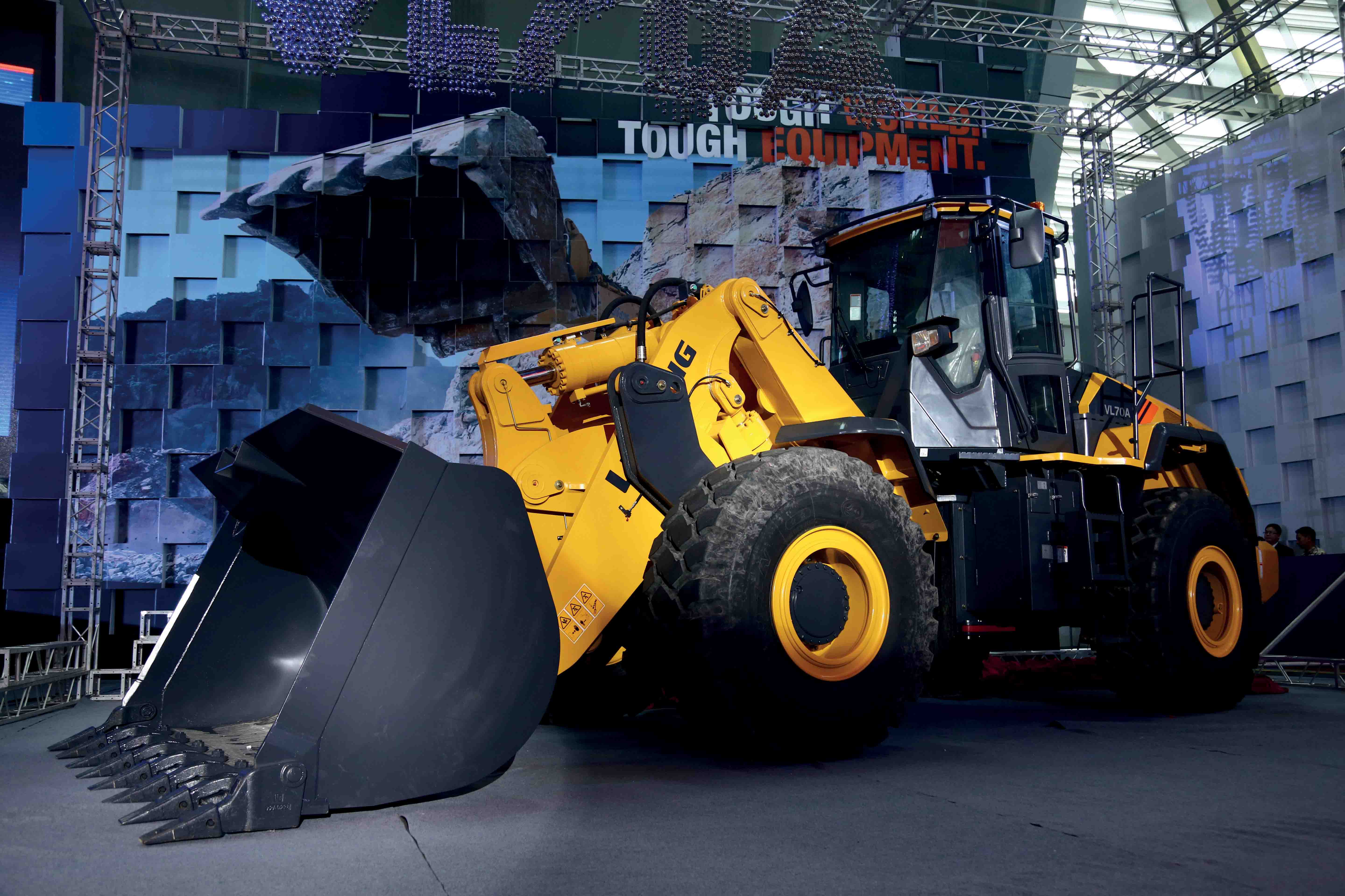 An innovative front end design is a the key feature of LiuGong’s novel VL70A vertical lift wheeled loader LiuGong’s wheeled loader