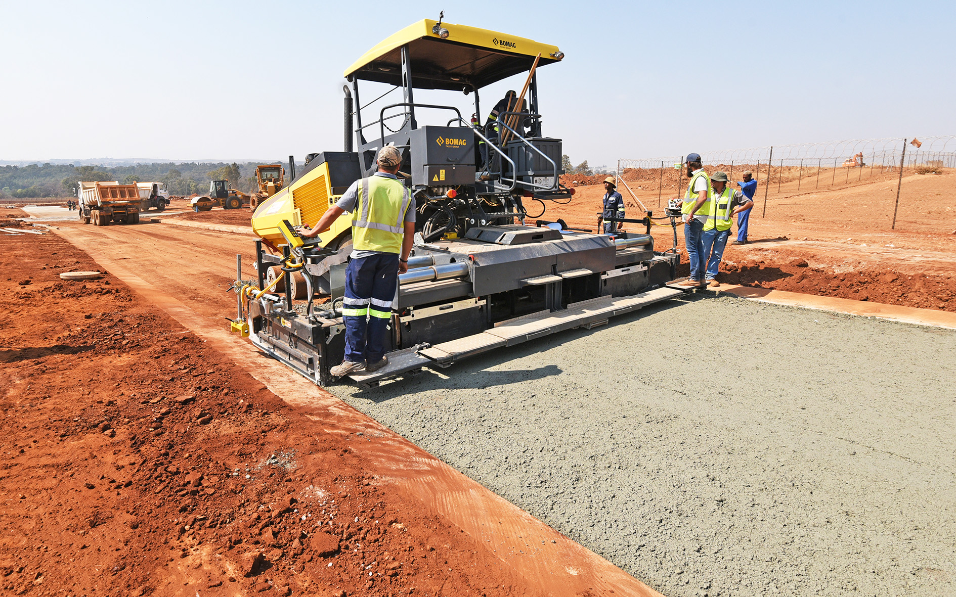 Using a BOMAG paver has allowed South African contractor Kwa Mhlanga to boost efficiency Bomag paver