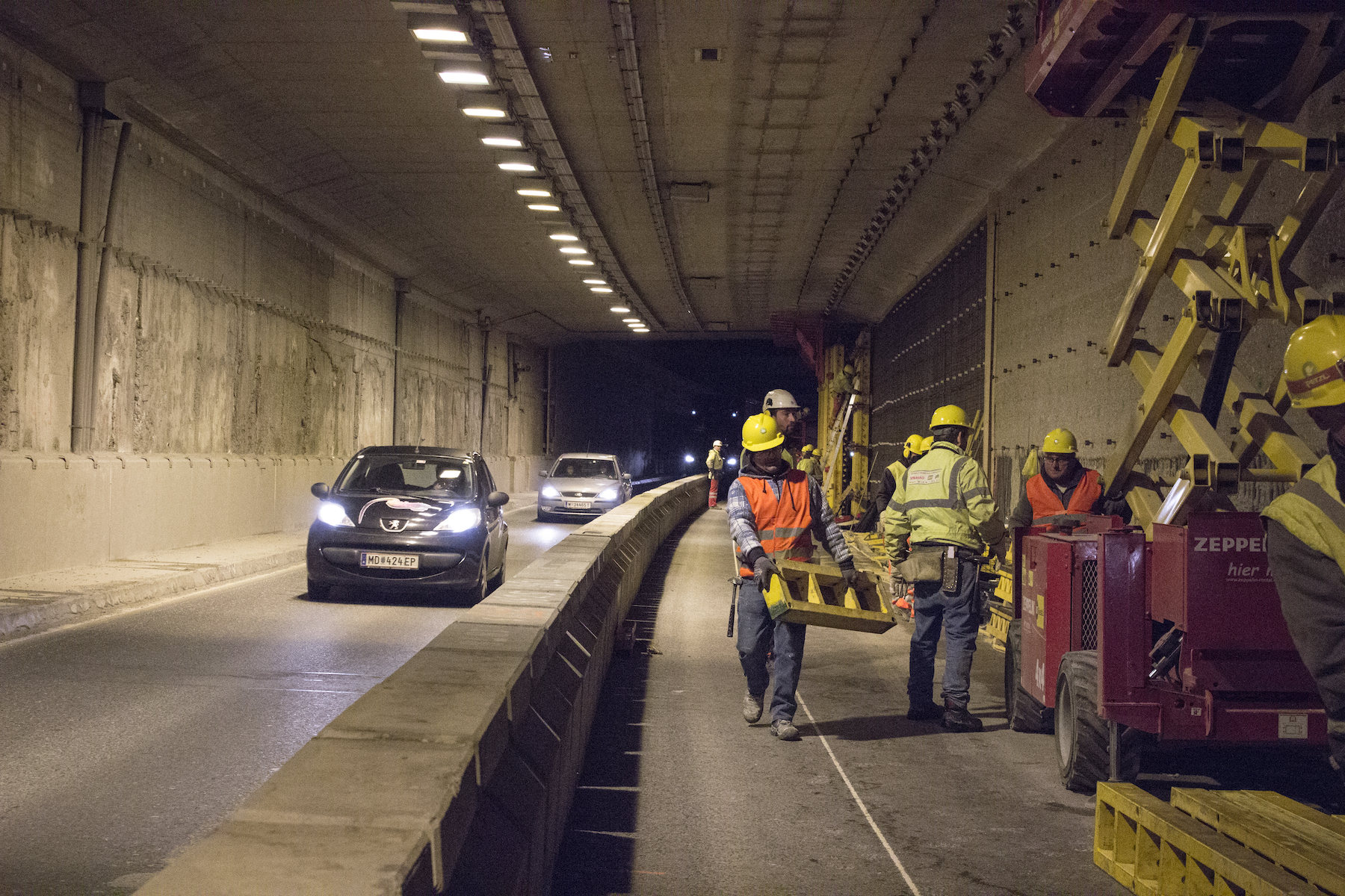 Austrian tunnel mainteance - worth building, worth maintaining Austrian Tunnel Maintenance