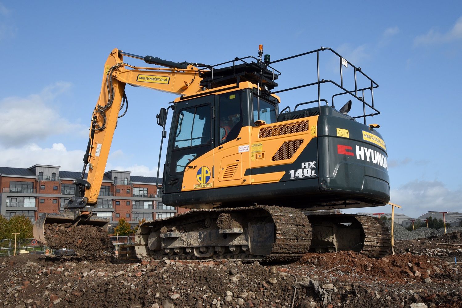 A hat trick of Hyundai HX140 excavators for Scotland’s Jarvie Plant Group Hyundai-JarviePlant.jpg