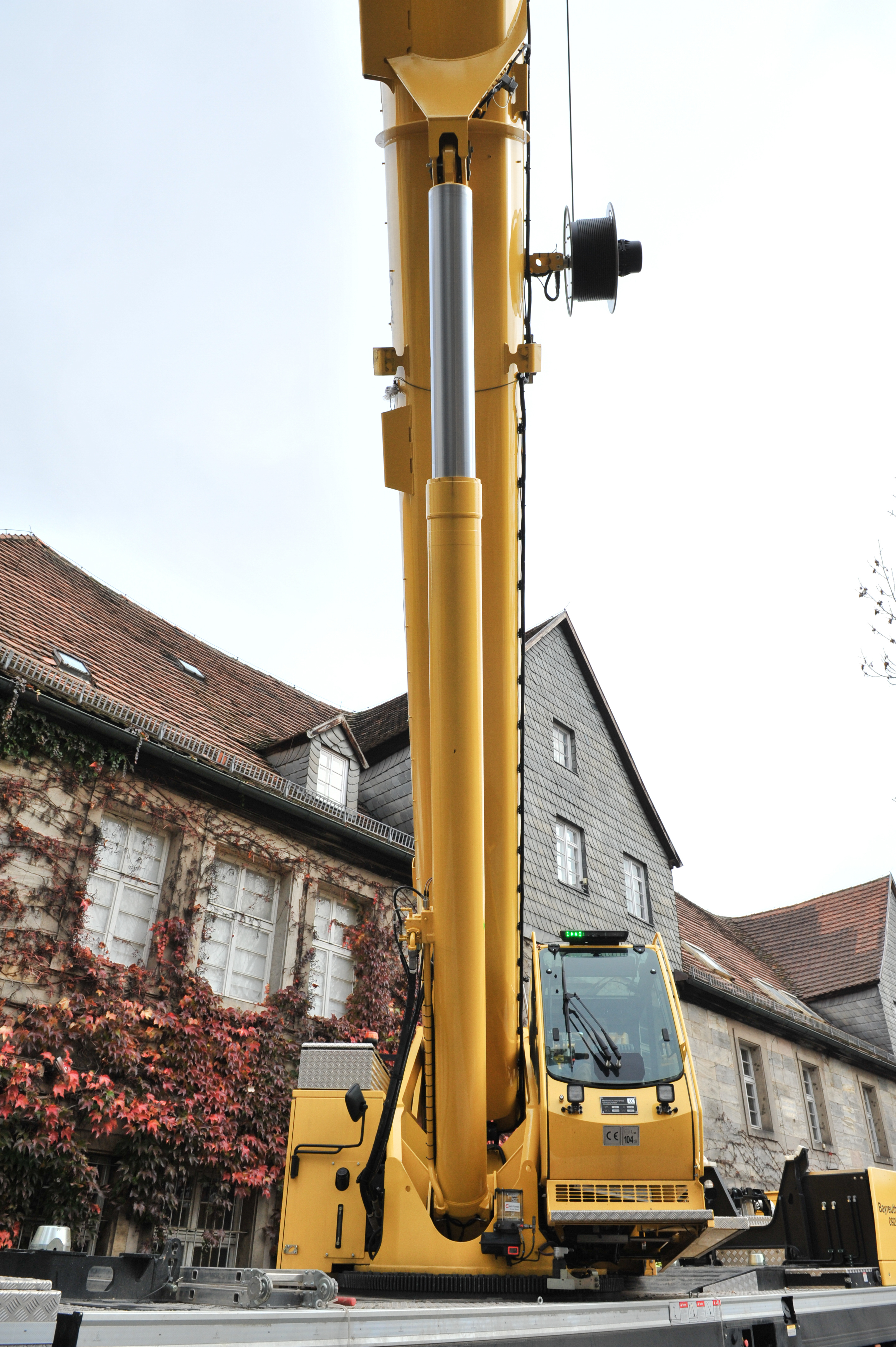 All tied up: Auto-Klug’s GMK4100L-1 comes with a K-100 synthetic rope Auto-Klug Grove GMK4100L-PIC1.jpg