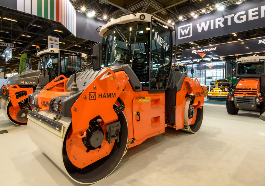 Hamm’s HD+ 90i PH tandem roller: an environment-friendly hybrid WIRTGEN-HAMM-HD+90IPHVO Hybrid Roller-1.jpg