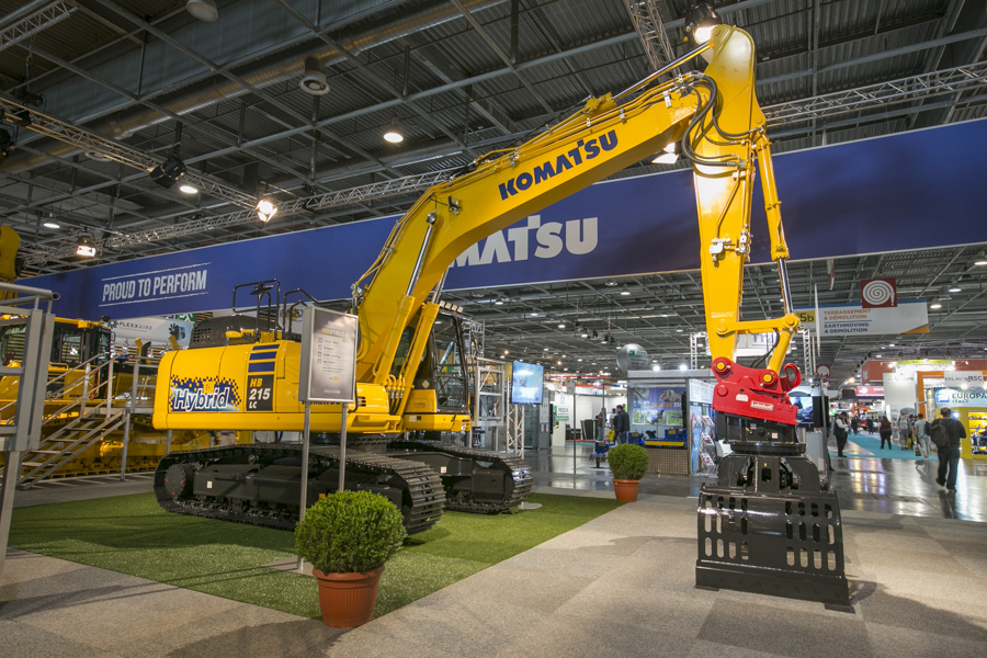 HB215LC-3 Komatsu- Hybrid HB 215 LC-1.jpg