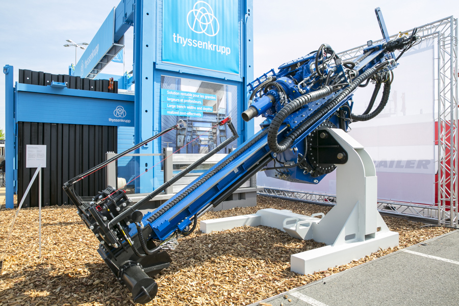 Thyssenkrupp’s tk-DM30 drilling rig can bore even under the excavator Thyssenkrupp-DM 30-1.jpg