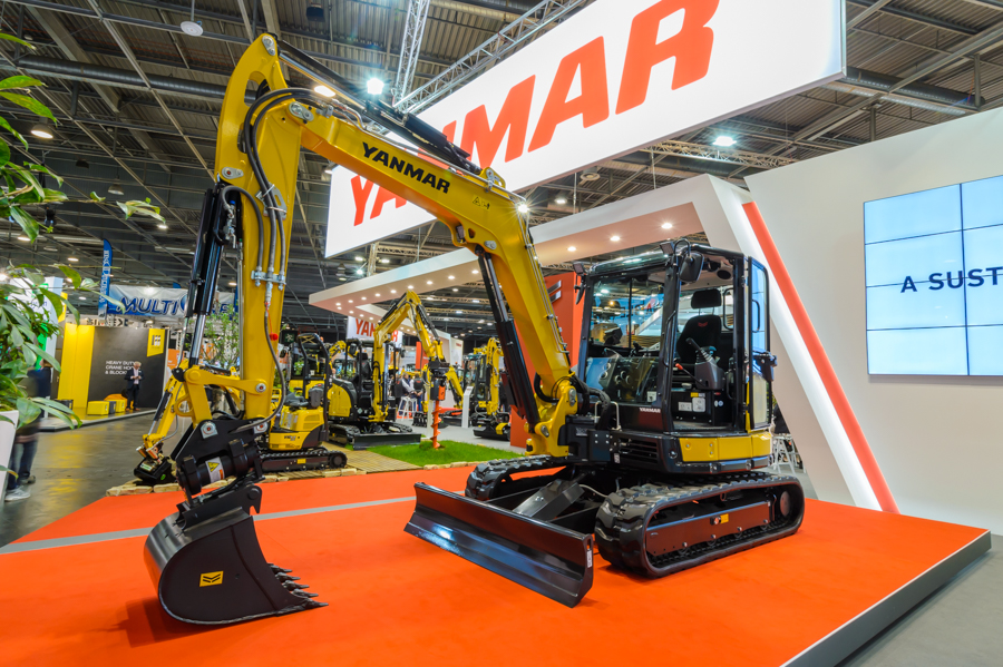 The SV60 midi-excavator is built for demanding conditions YANMAR-SV60-Midi Excavator-2.jpg