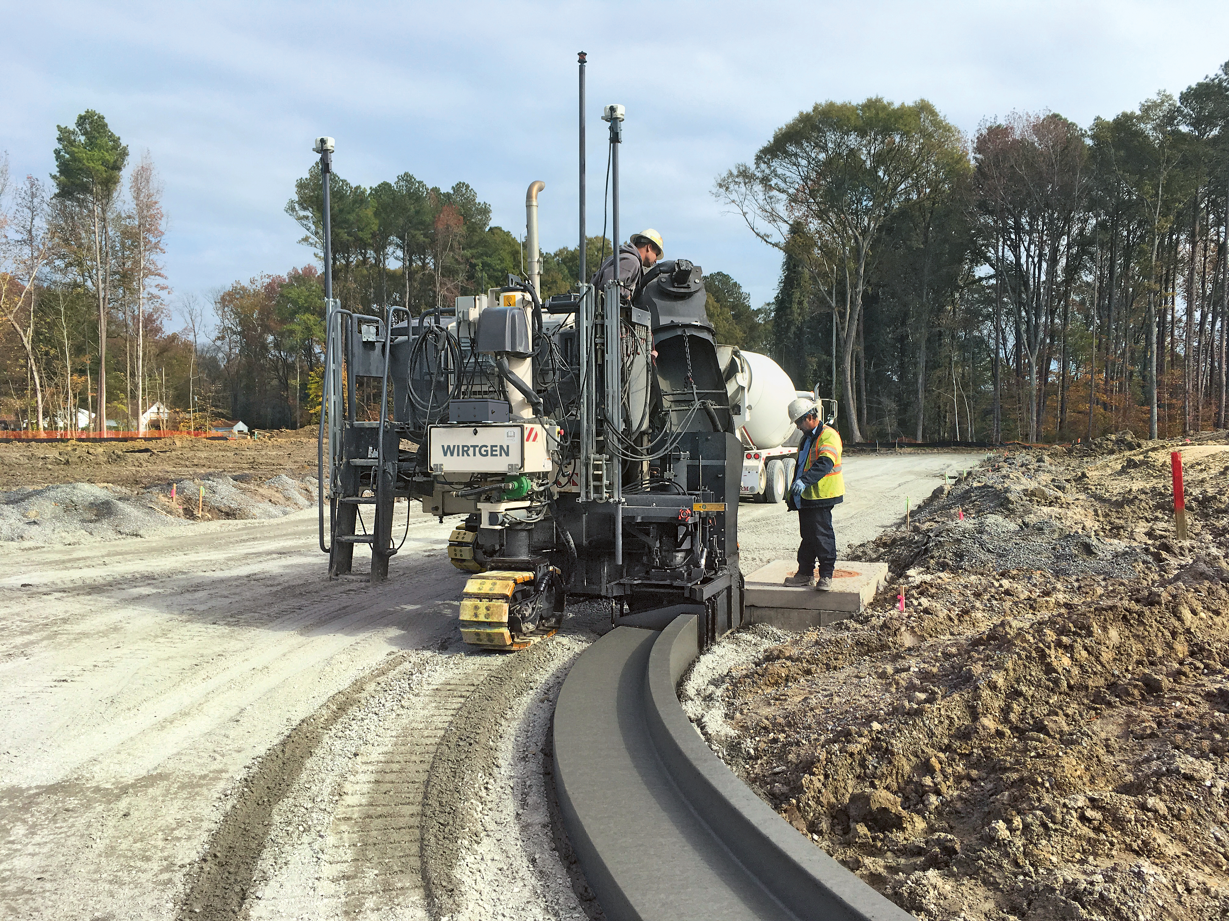 The system allows users to slipform complex layouts easily, according to the firm WIRTGEN-AutoPilot 2.0 - PIC1.jpg