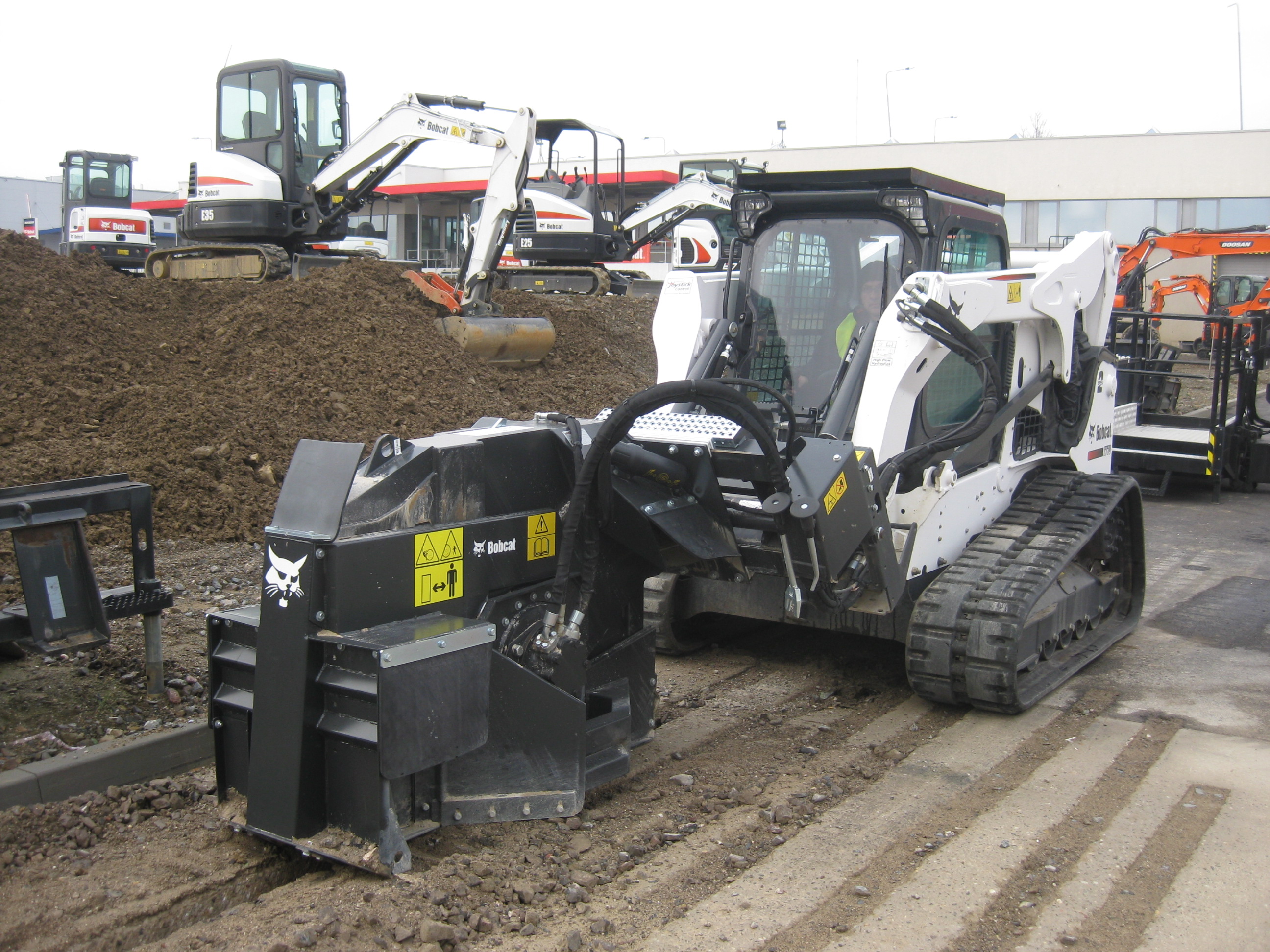 The new wheel saw from Doosan Bobcat is said to be tough and durable Doosan - Saw Wheel - 1.jpg