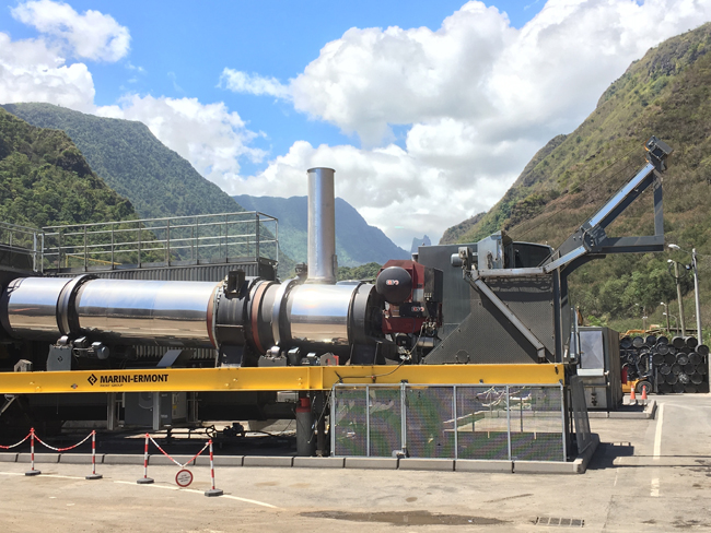 The RM120 plant is designed to be versatile and mobile PRESS_INTERMAT_ERMONT_RM120Allroad_2650.jpg
