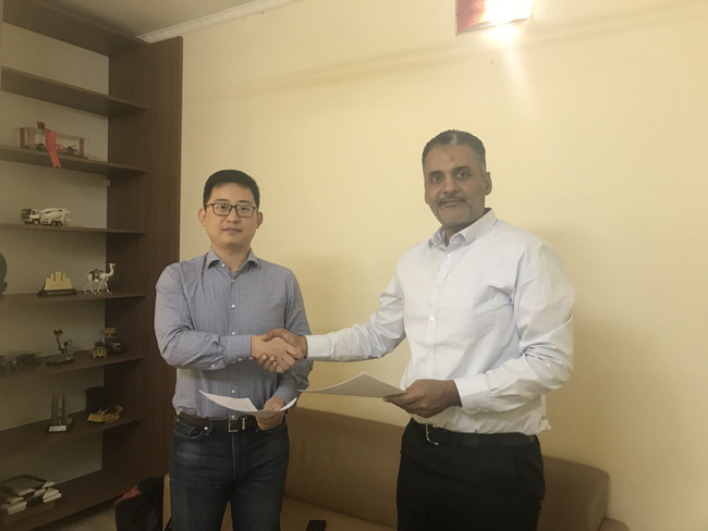 Shantui has supplied a major order of wheeled loaders to North Africa pic00000650.jpg
