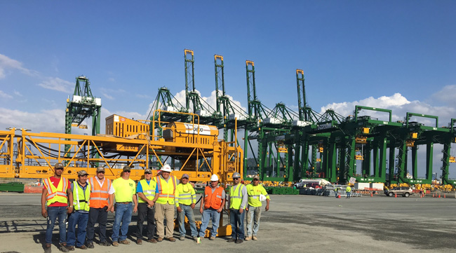 The Terex Bid-Well range is now offered in Mexico Team Photo Service School650.jpg