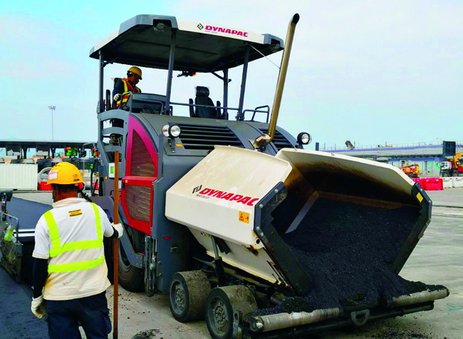 Construction work at the HKBCF has required the use a number of pavers and compactors from Dynapac Paver 04- Dynapac SD2500WS at HKBFC 650.jpg