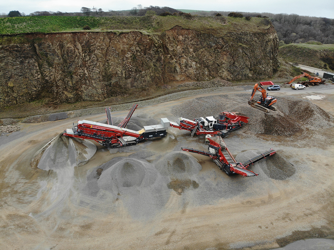 Production harmony thanks to Sandvik at the Welsh quarries of Mason Brothers Sandvik-MasonQuarry-1.jpg
