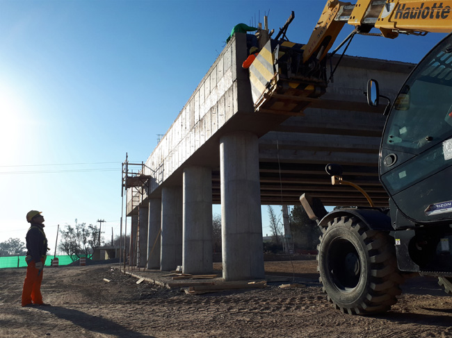 The highway upgrade work includes building civils structures arg1 650.jpg
