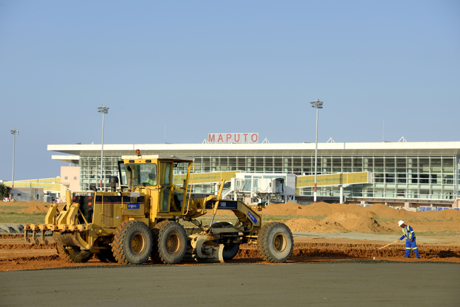 Maputo airport now has new runway and taxiway surfaces (image courtesy of Yves Chanoit) Aeroport-Mozambique_6YC6340.jpg