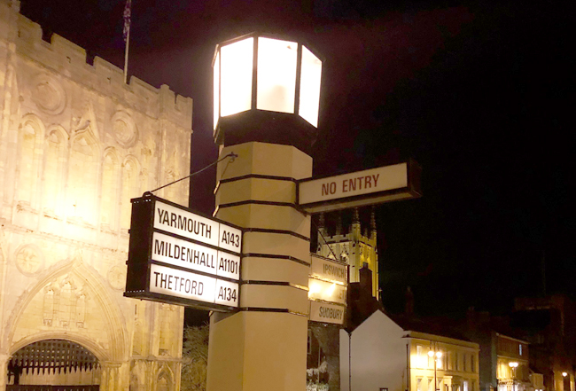 The “pillar of salt” road sign in the middle of British cathedral city of Bury St Edmunds is a listed monument and one of the “first internally illuminated road signs” in the world. The unusual, whitewashed concrete and metal road sign resembles a mini lighthouse with a lantern on top, and it stands outside the city’s abbey garden on the old A1101. The sign was designed by Basil Oliver in 1935 and was Grade II listed in 1998 SkidsBuryPillarofSalt1 (2)650.jpg
