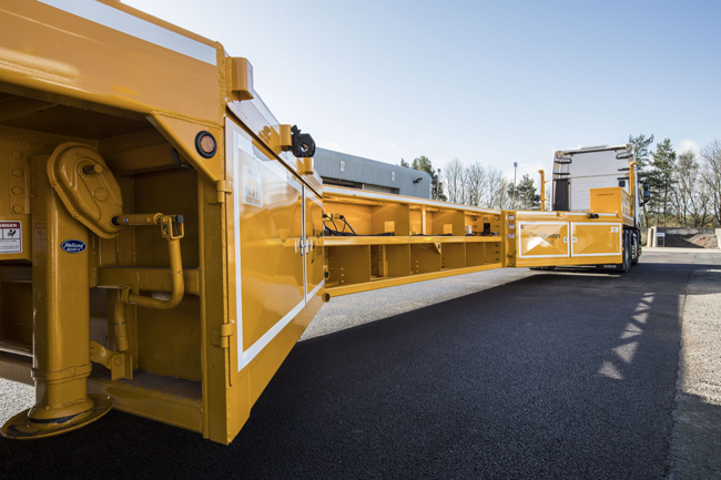 The MBT-1 on maintenance duty along the Capital Beltway I-495 Express Lanes in the eastern US state of Virginia TruckMobileBarriers-1.jpg