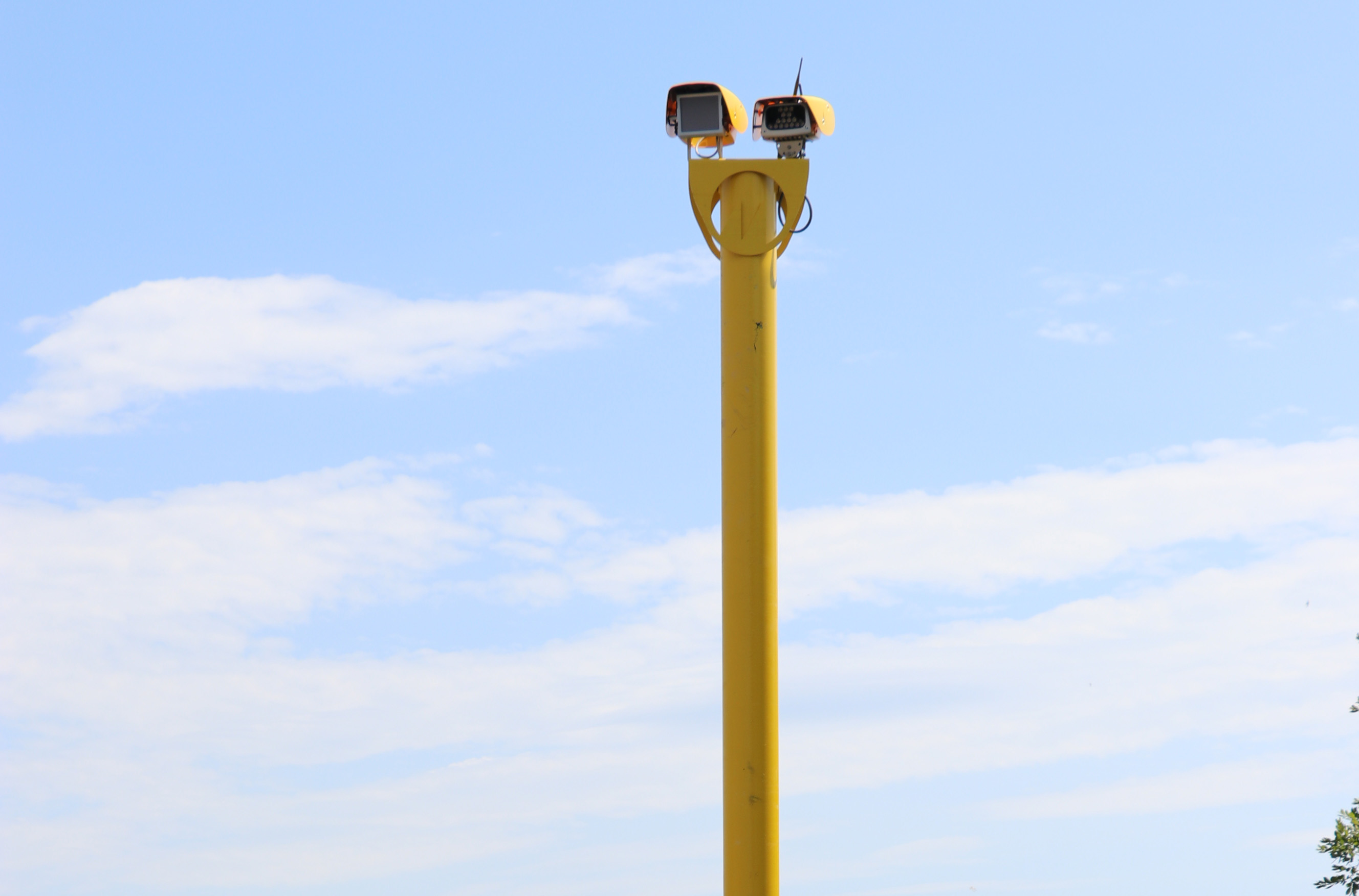Spot the speeders: Jenoptik’s Vector SR is a practical solution Jenoptic-Vector camera av.jpg